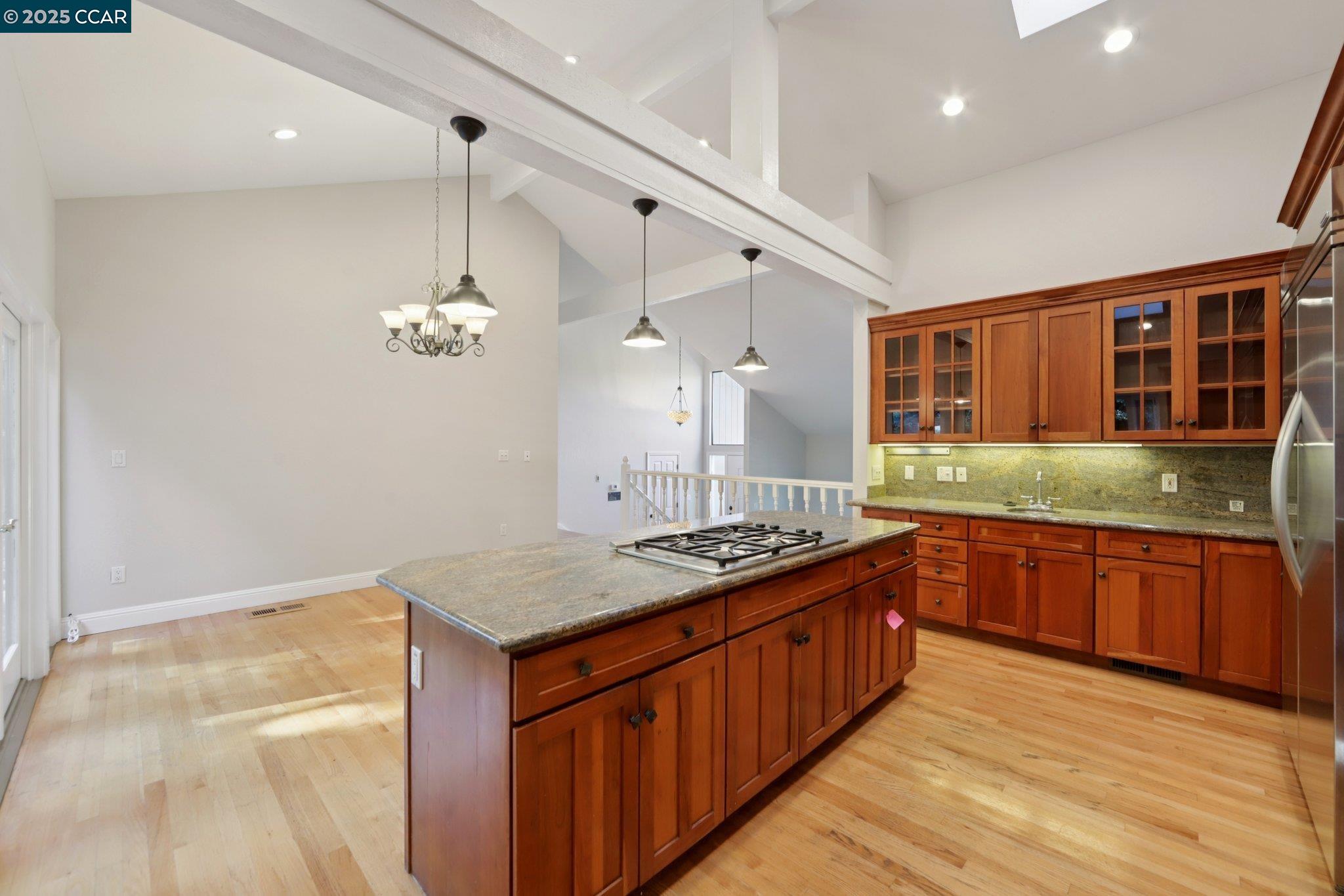 20 Broadmoor St