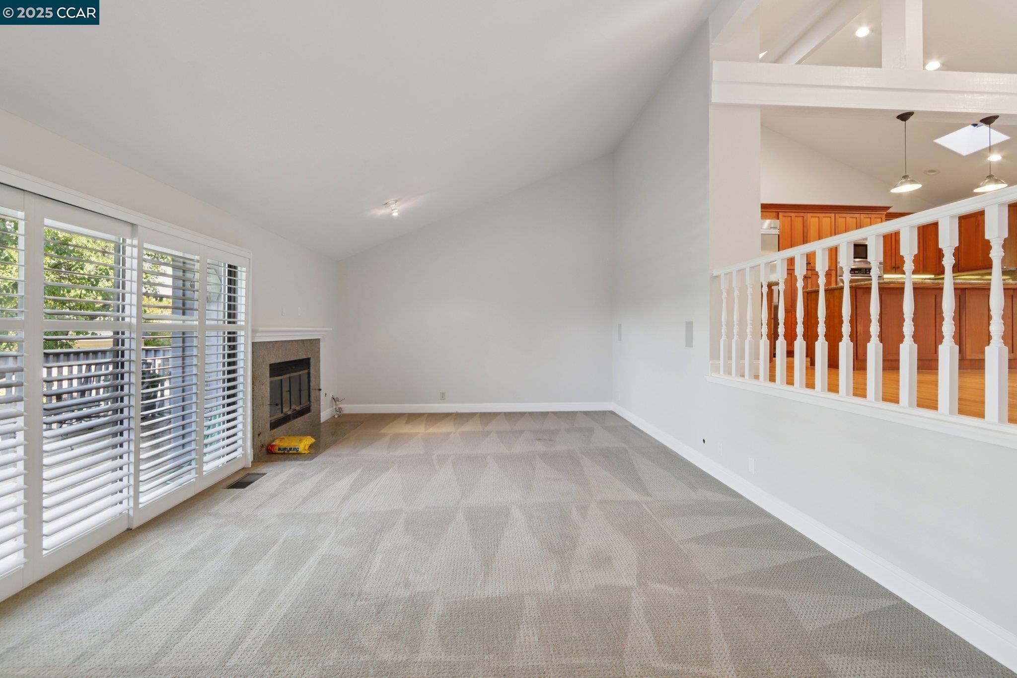 20 Broadmoor St