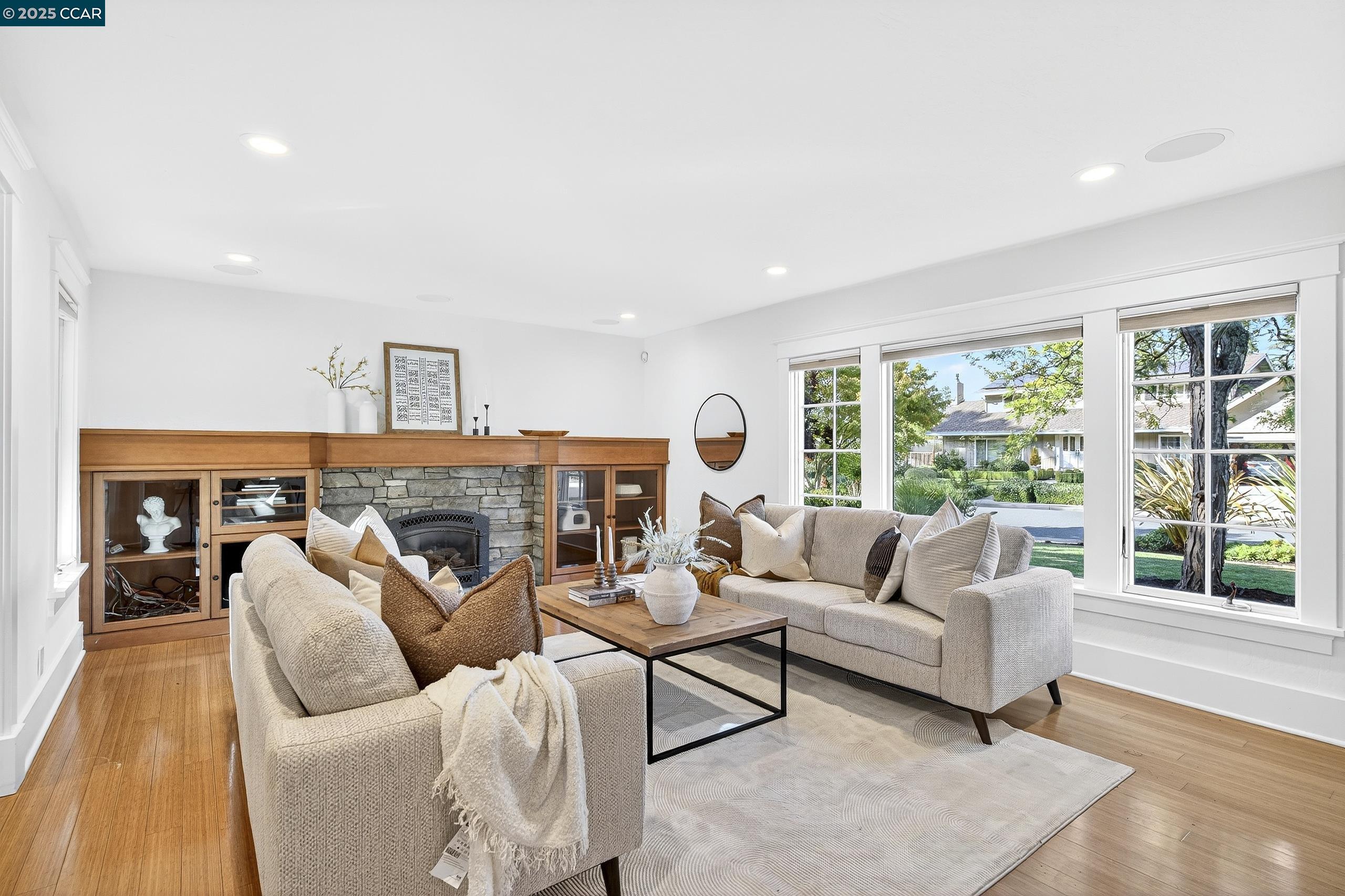 1206 Rimer Dr