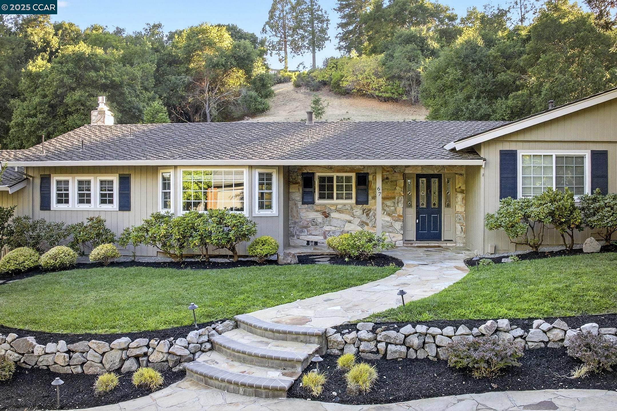 67 Lynwood Pl