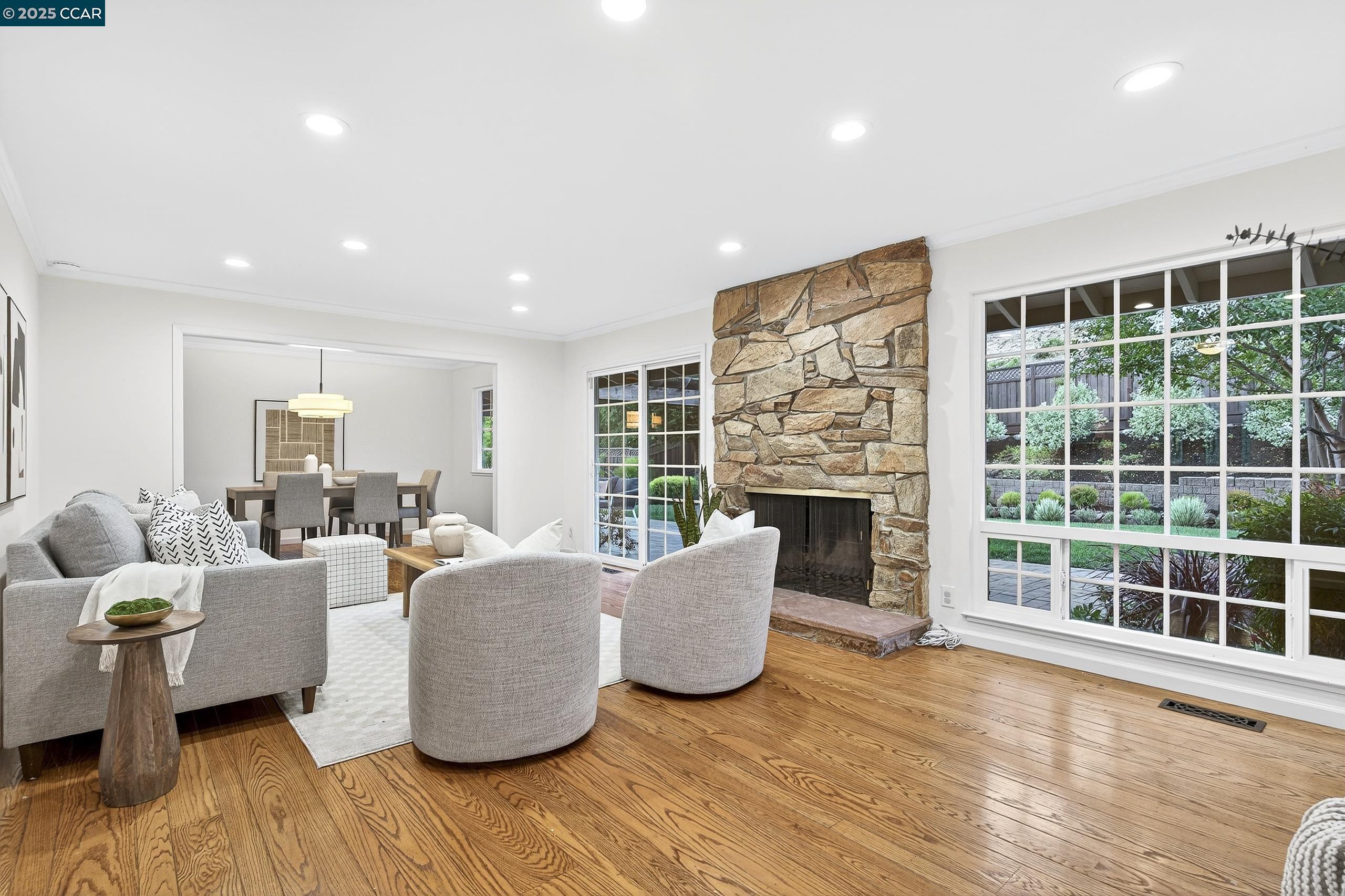 67 Lynwood Pl