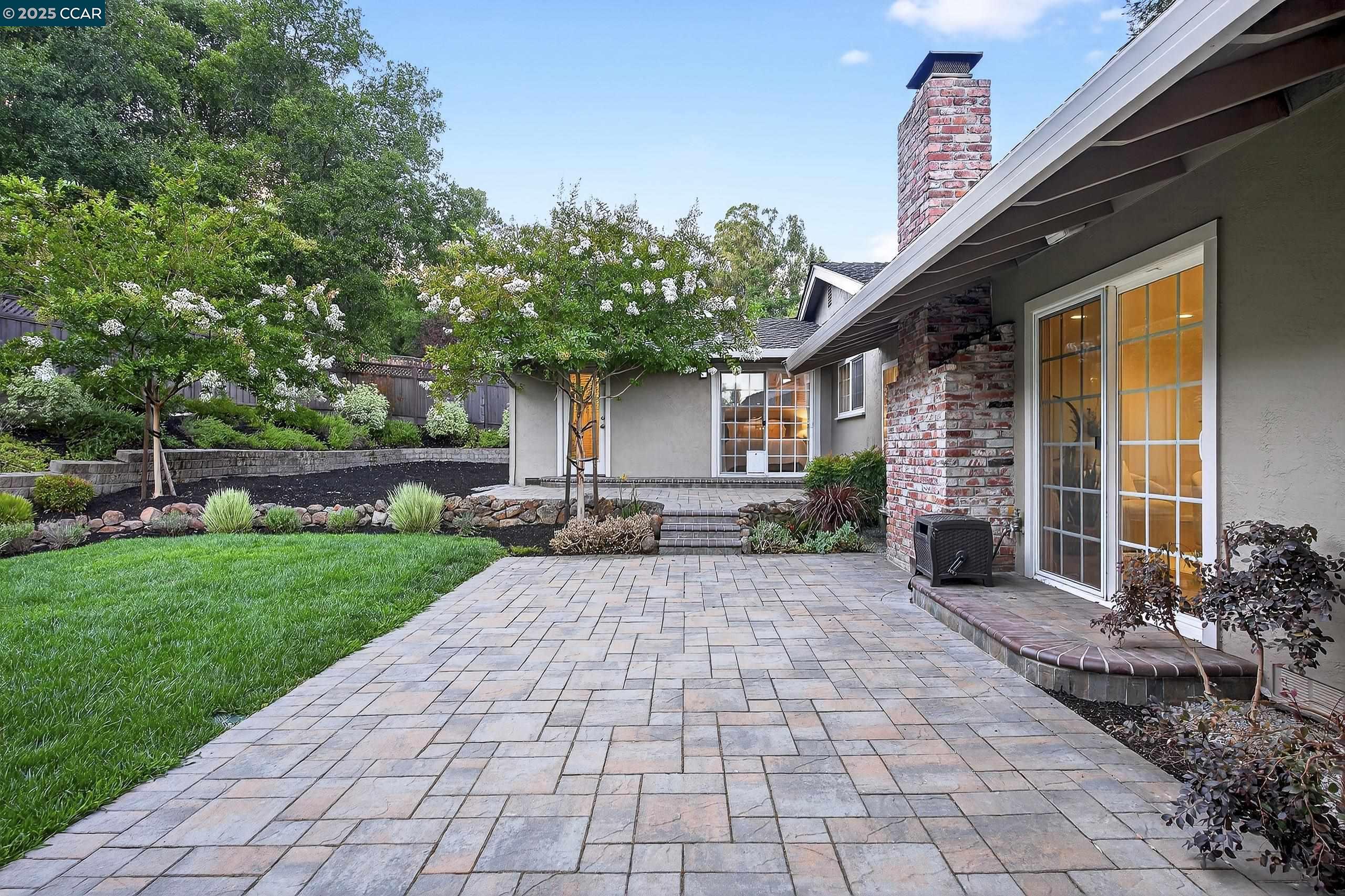 67 Lynwood Pl