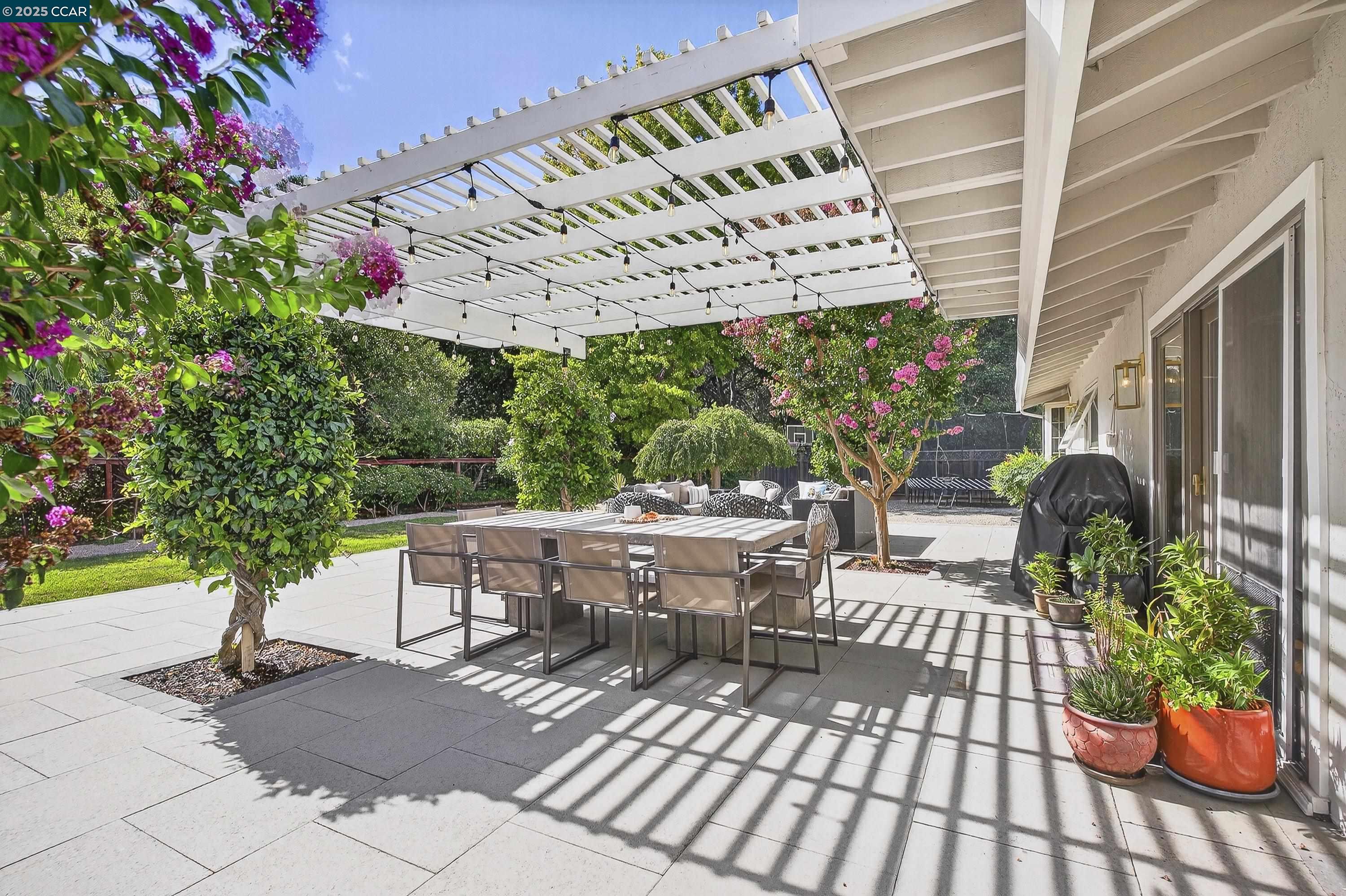 1276 Rimer Dr
