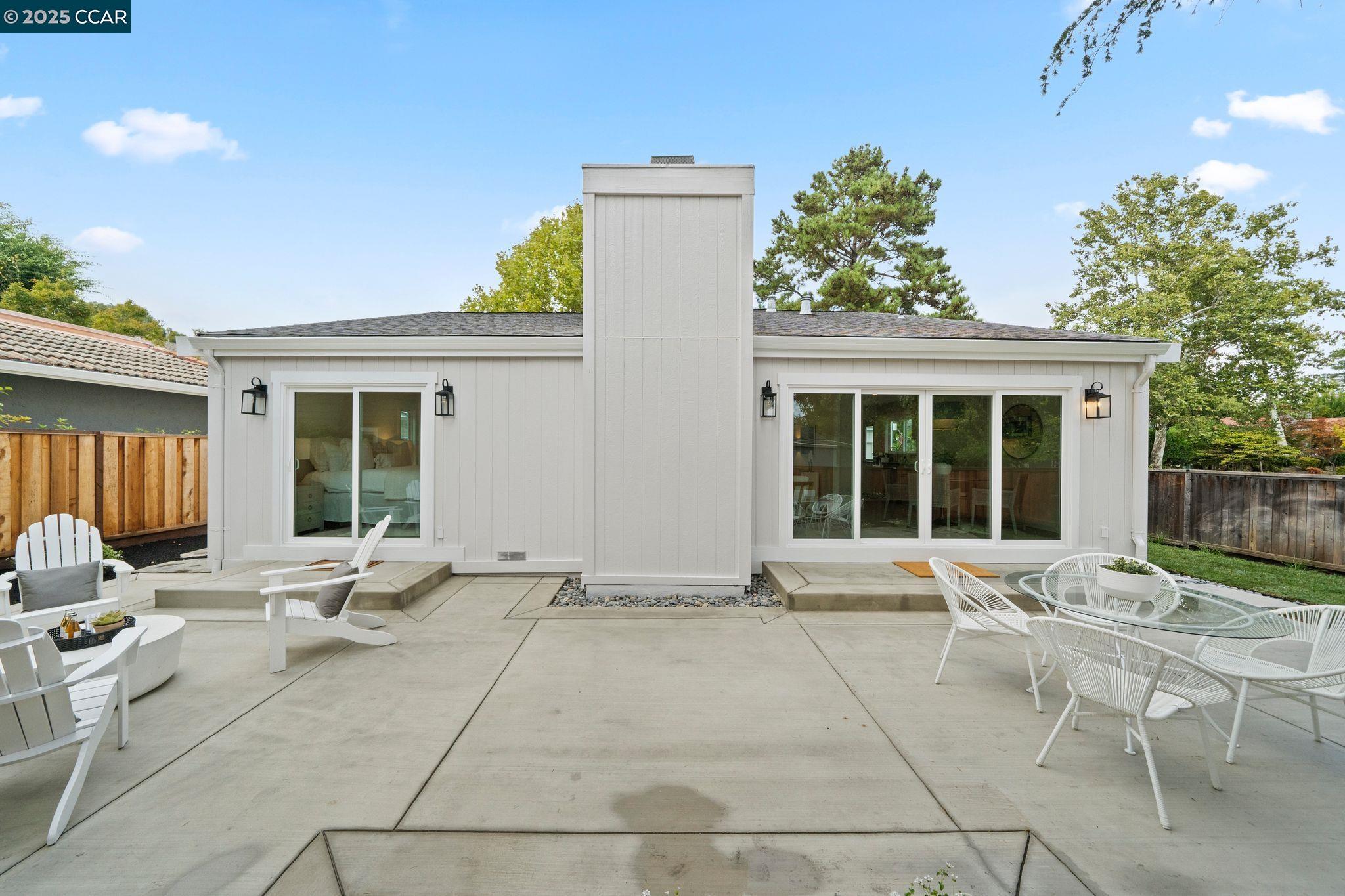 162 Cypress Point Way