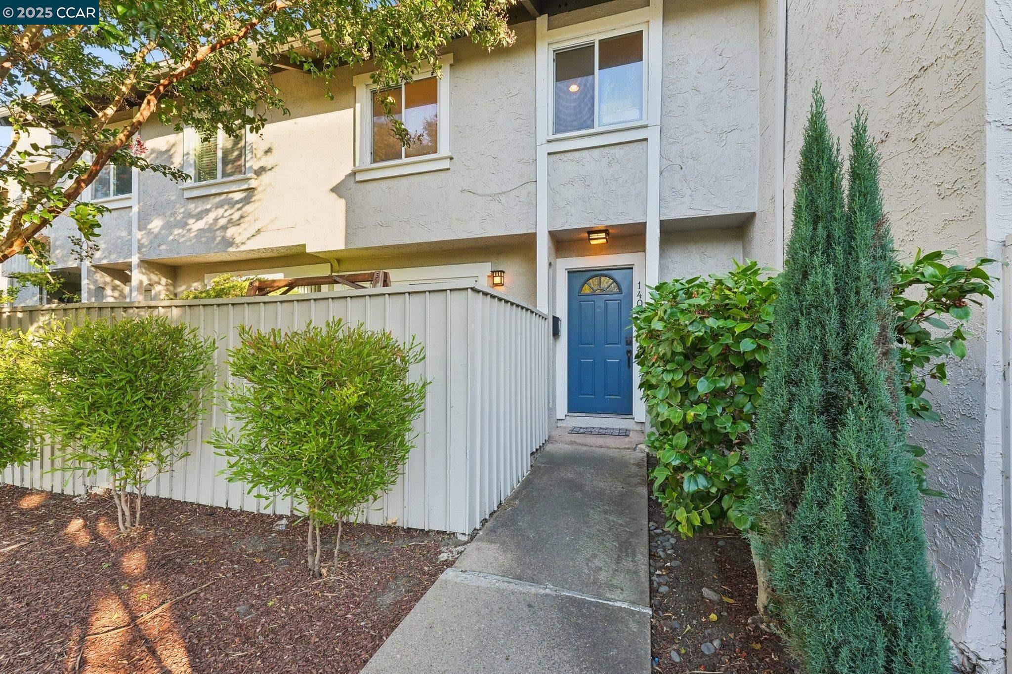 1400 Camino Peral