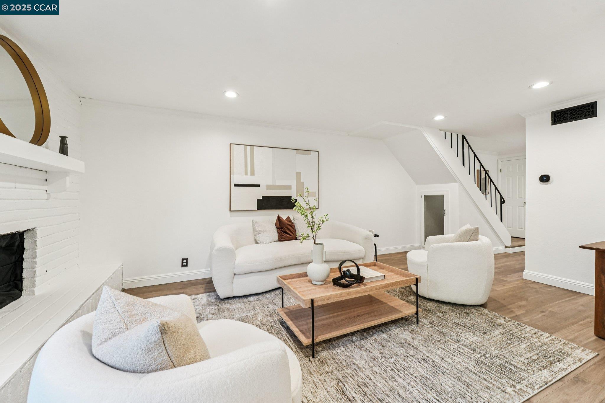 1400 Camino Peral