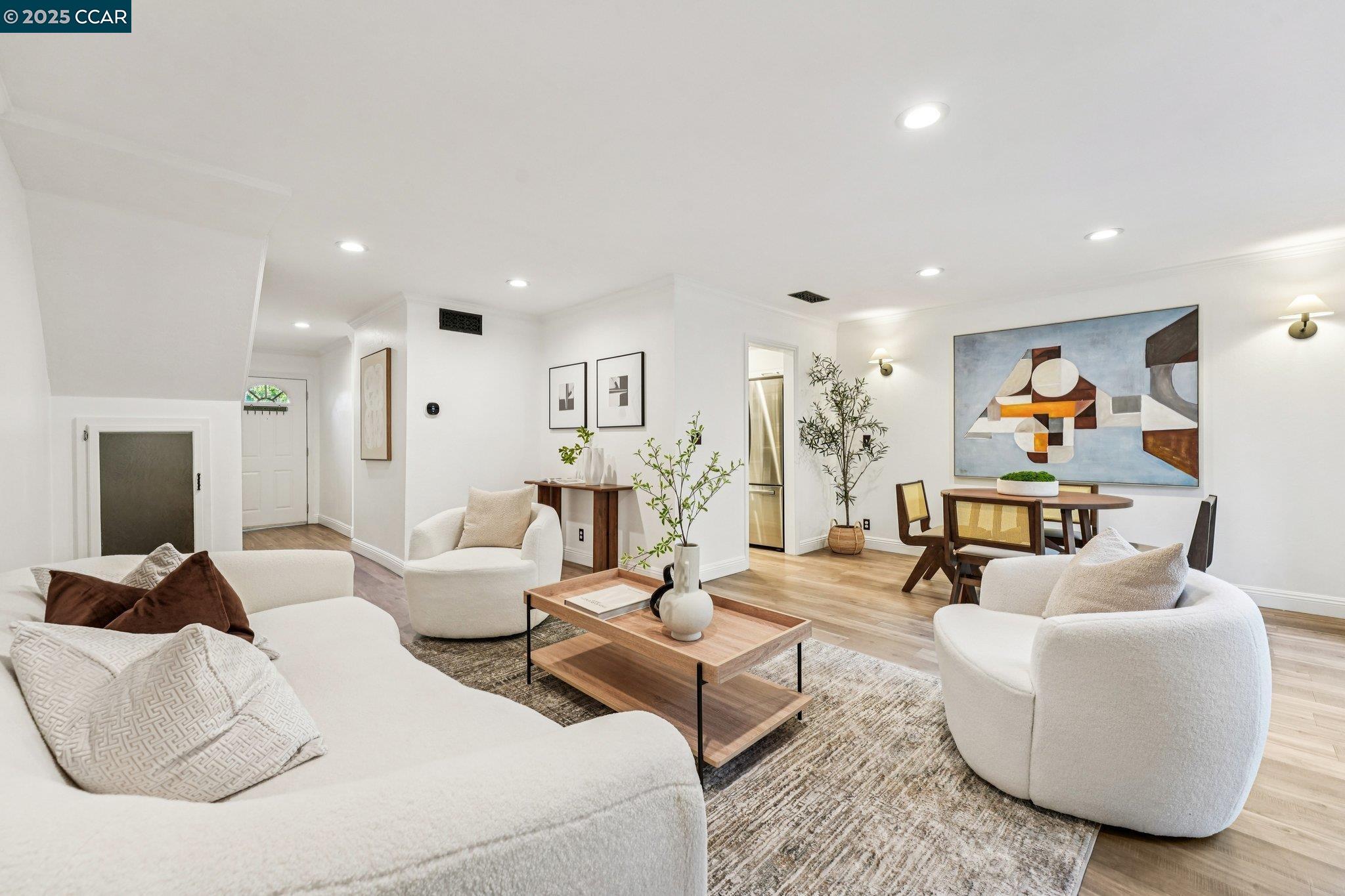 1400 Camino Peral