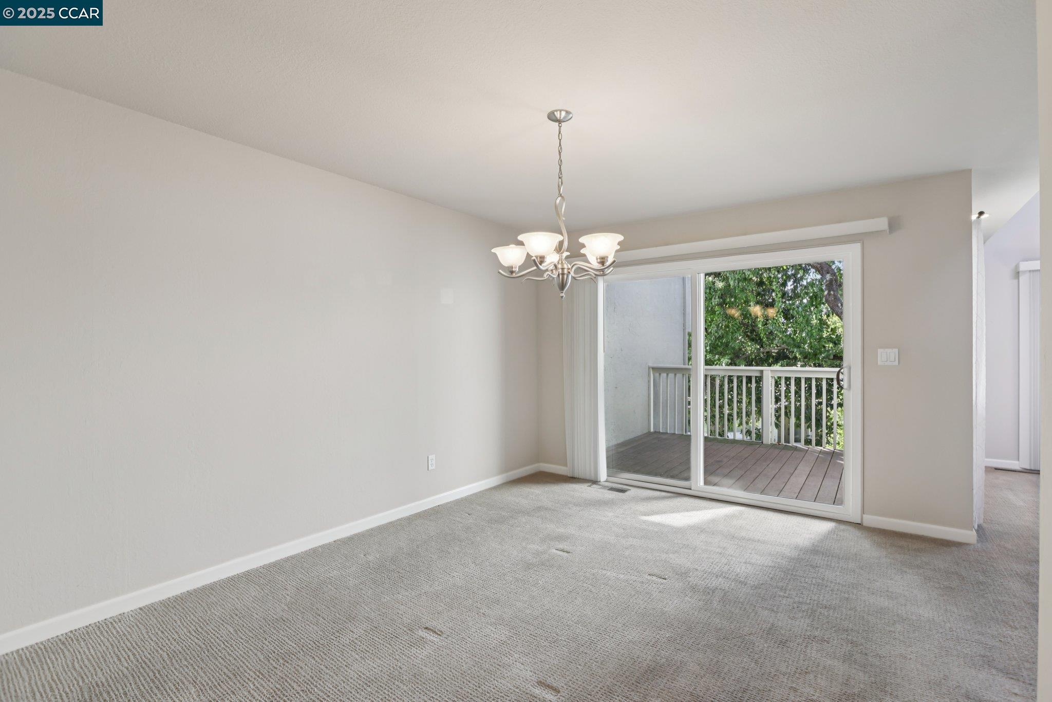 1035 Alta Mesa Dr, Moraga