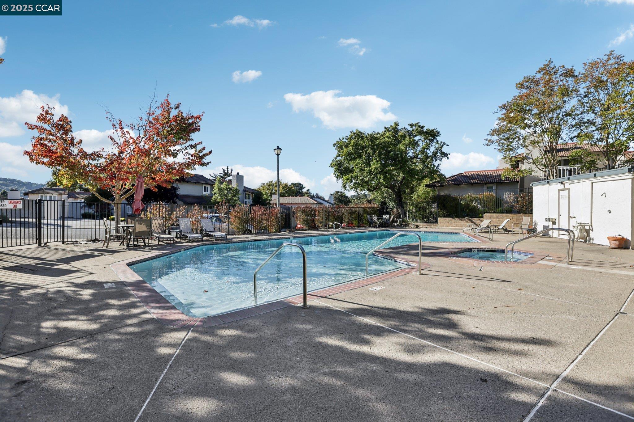 1035 Alta Mesa Dr, Moraga