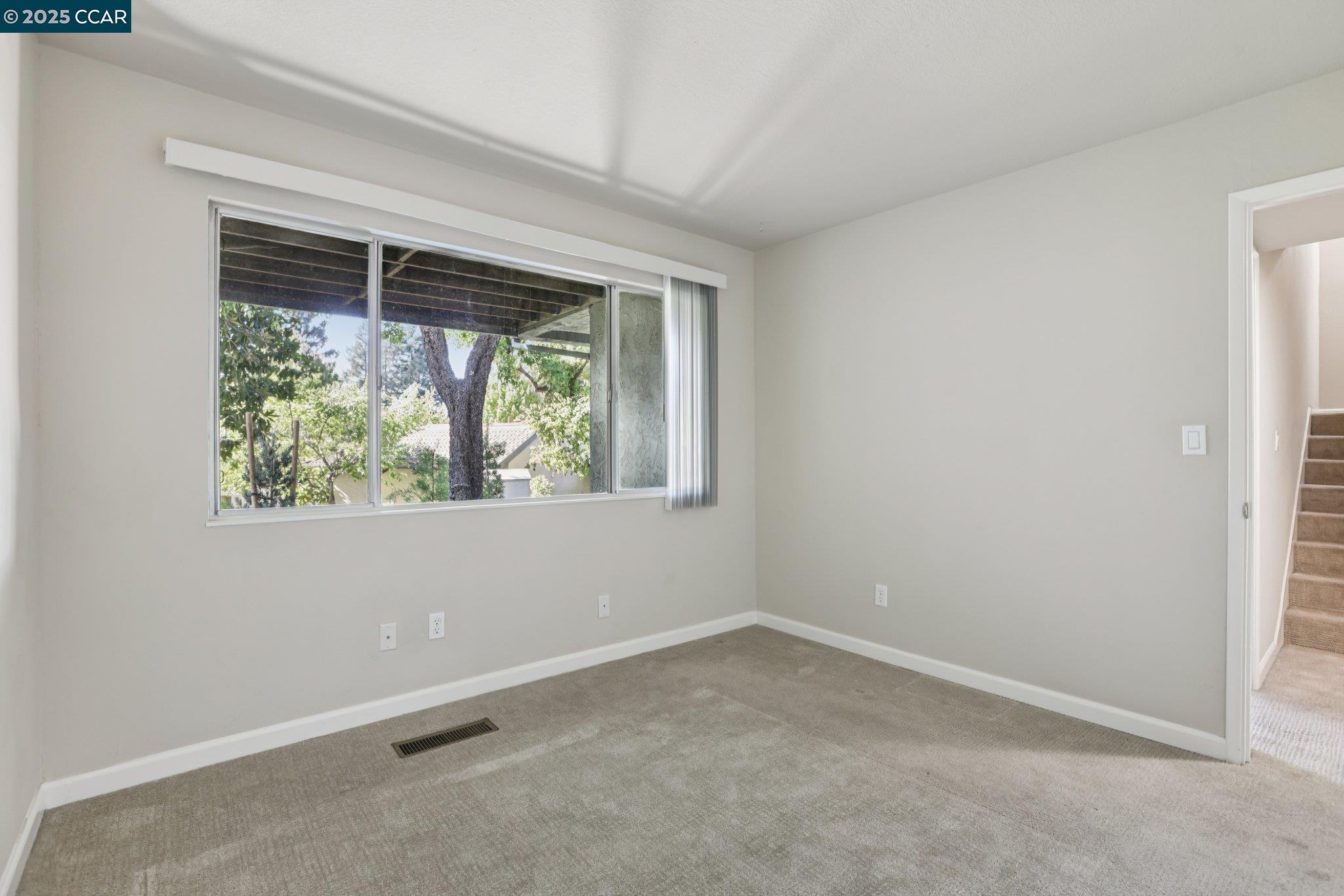 1035 Alta Mesa Dr, Moraga