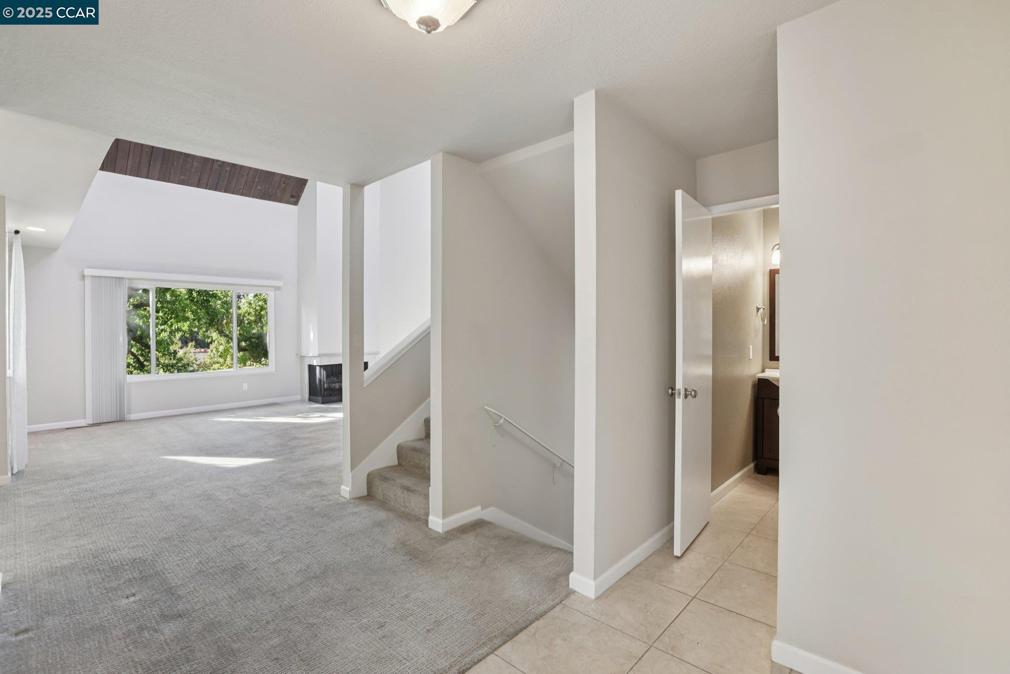 1035 Alta Mesa Dr, Moraga