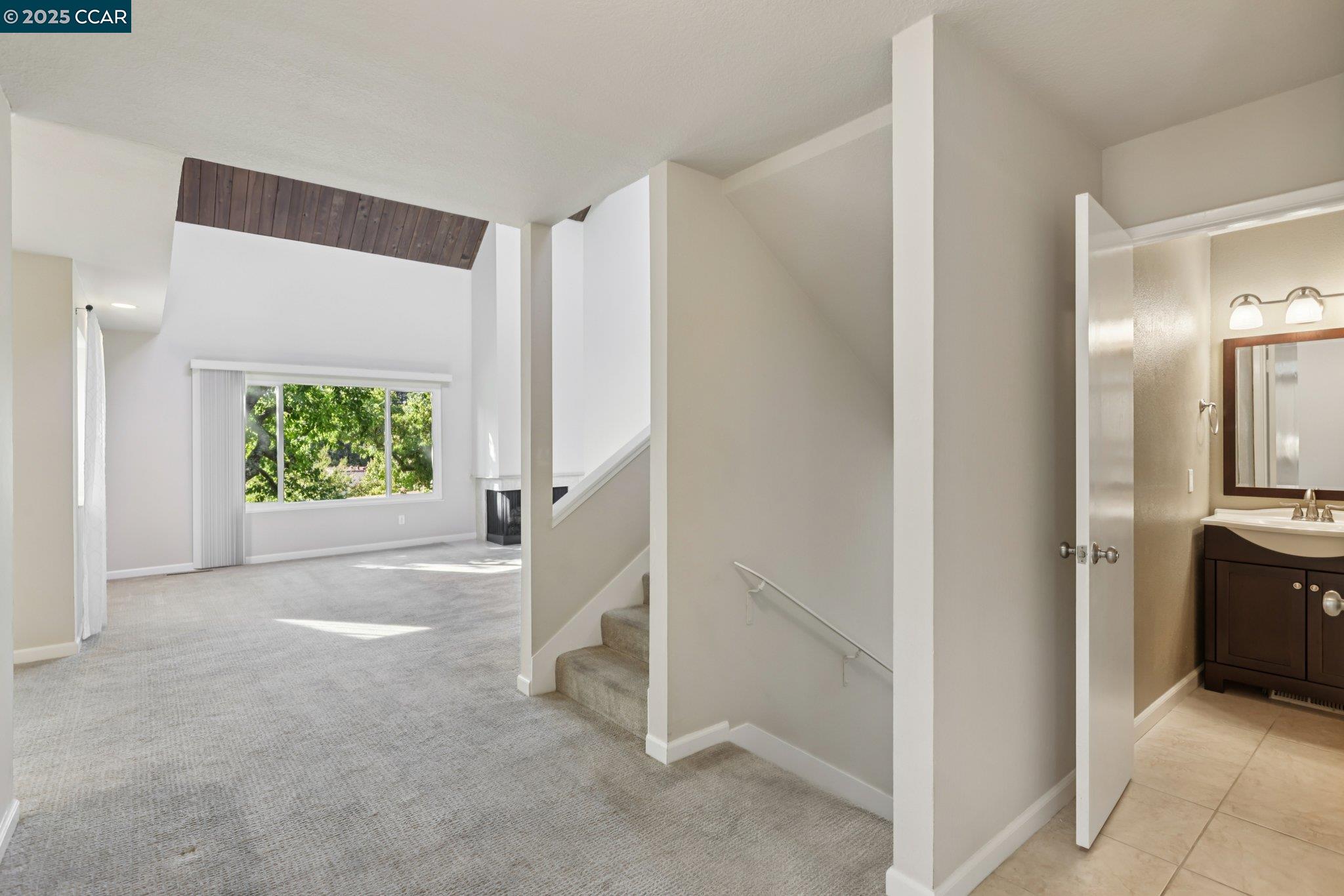 1035 Alta Mesa Dr, Moraga