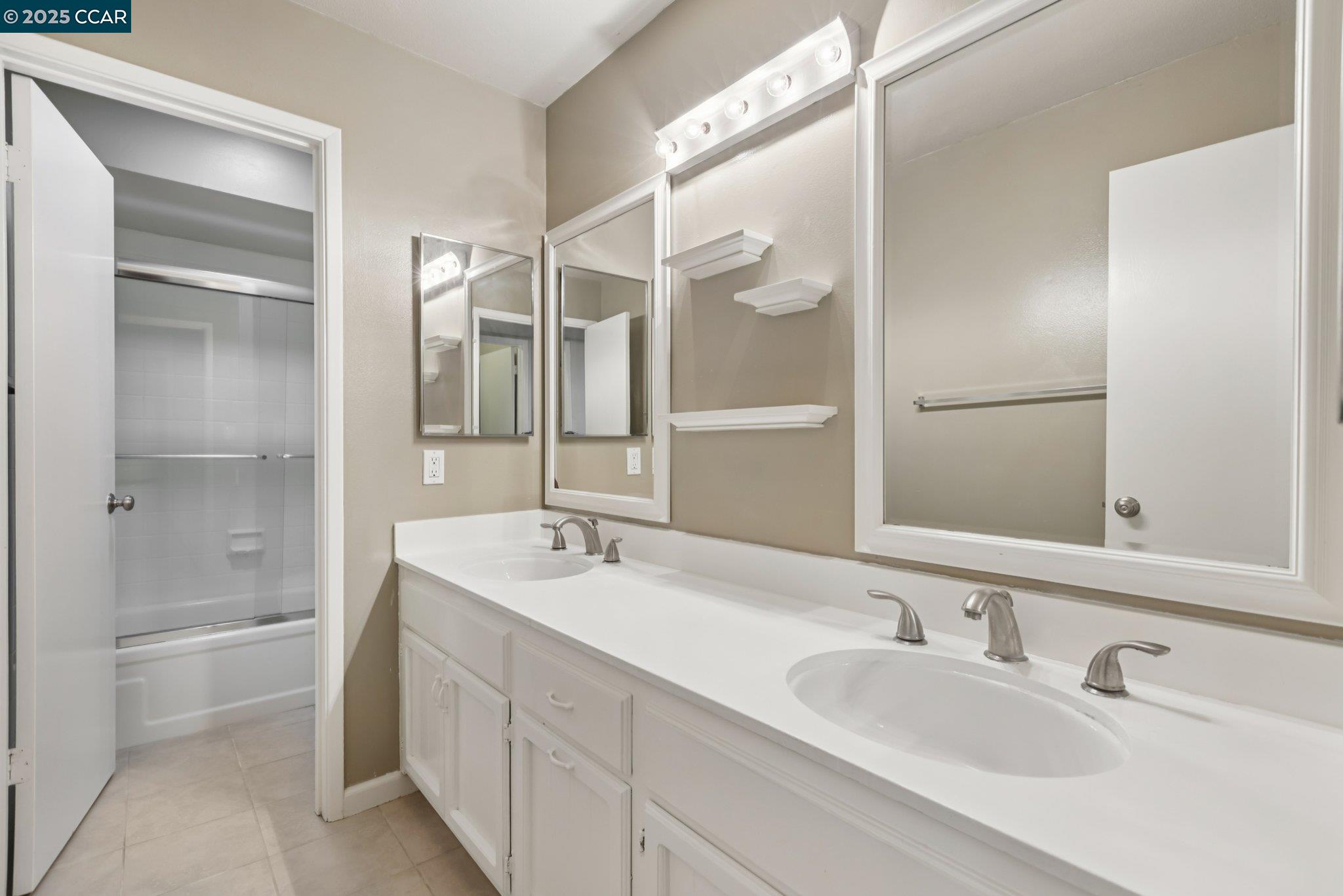 1035 Alta Mesa Dr, Moraga