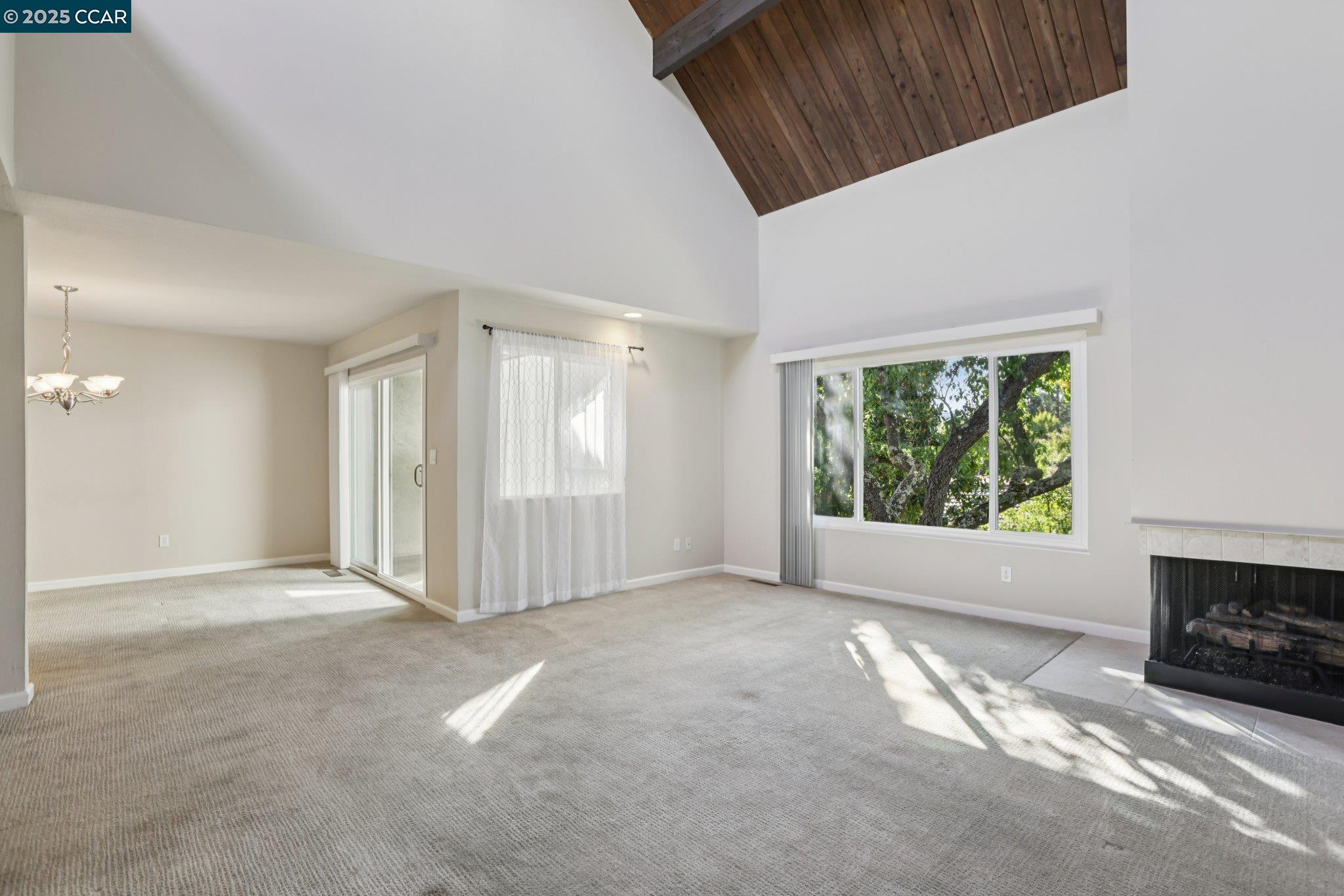 1035 Alta Mesa Dr, Moraga
