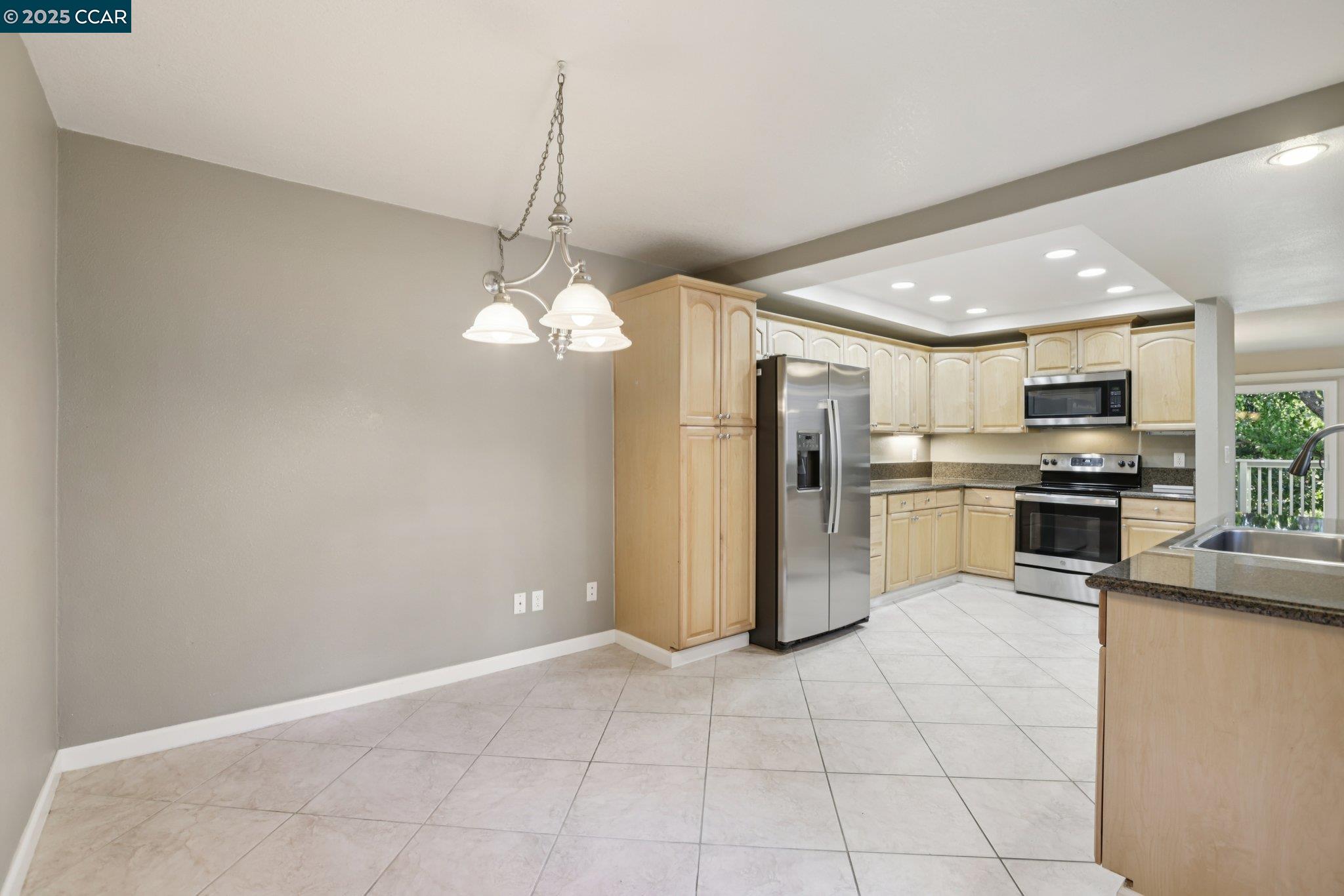 1035 Alta Mesa Dr, Moraga