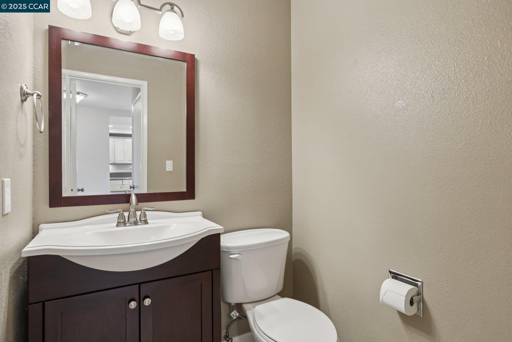 1035 Alta Mesa Dr, Moraga