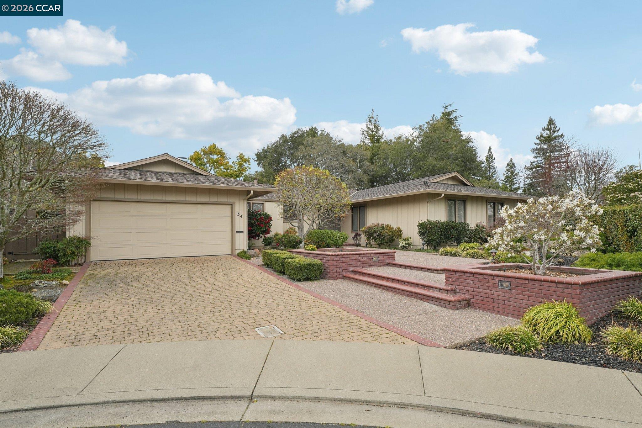 34 Sherwood Ct