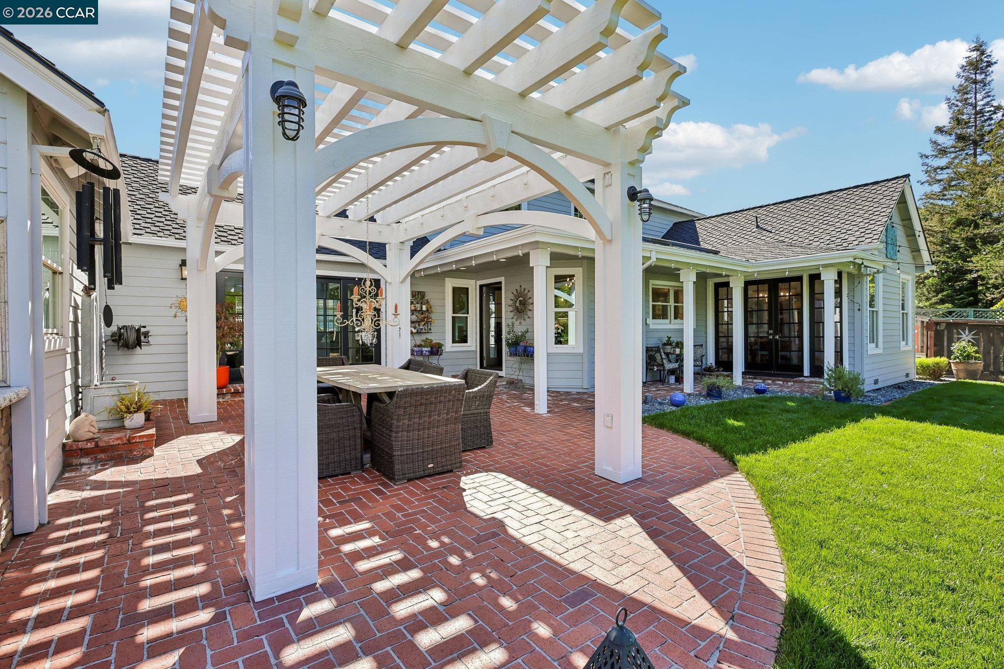 275 Deerfield Dr
