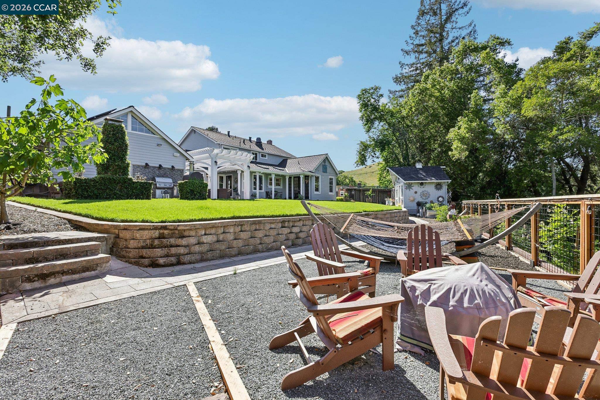 275 Deerfield Dr