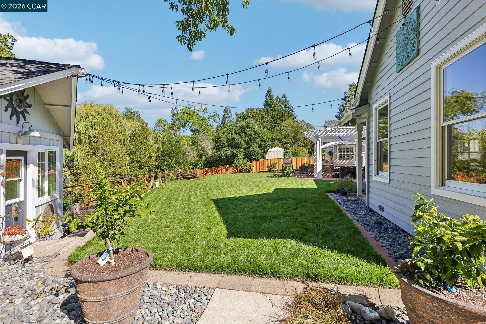 275 Deerfield Dr