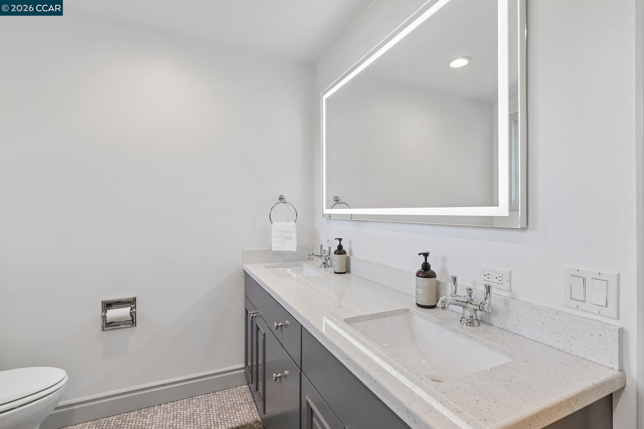 275 Deerfield Dr