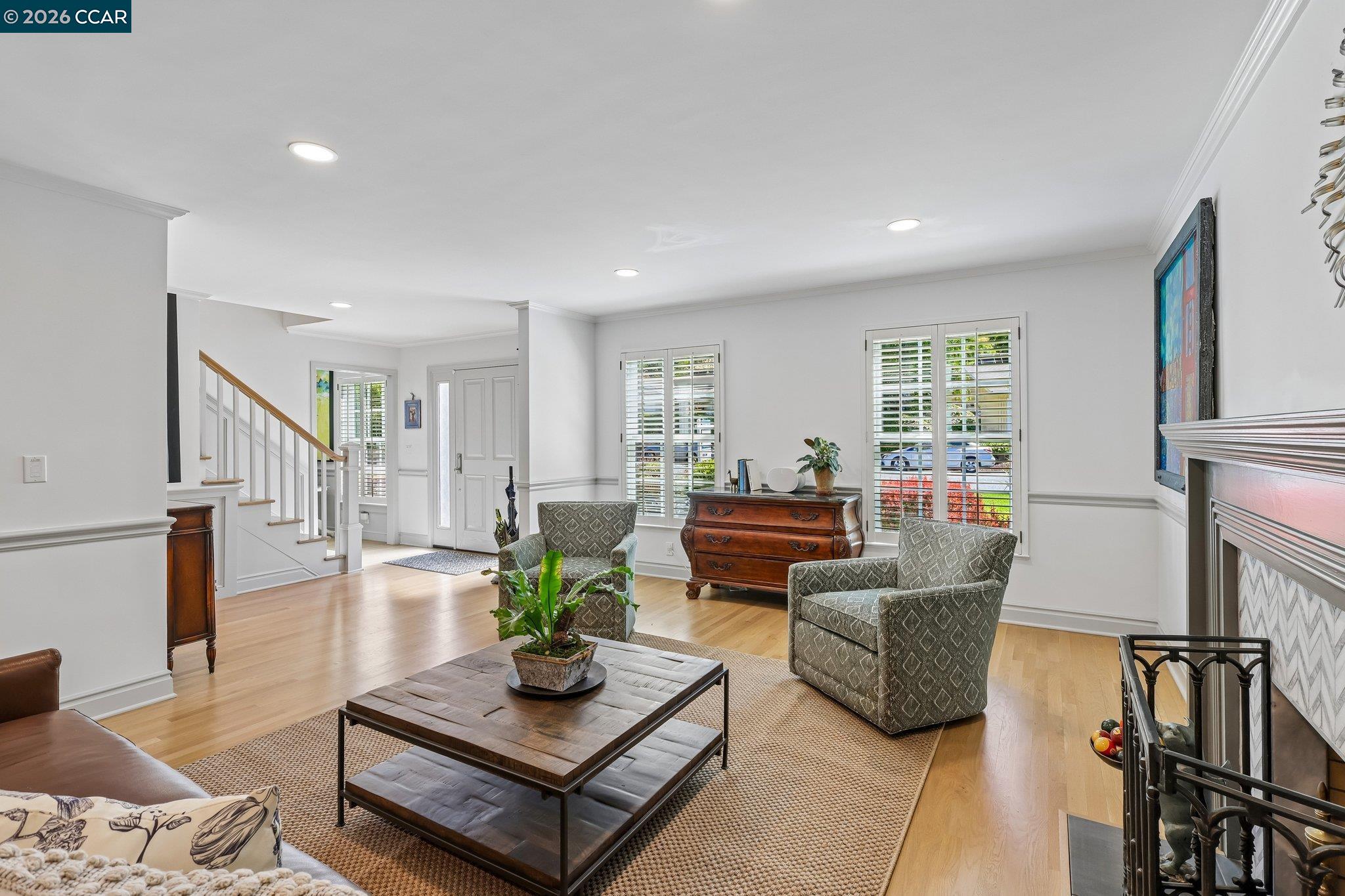 275 Deerfield Dr