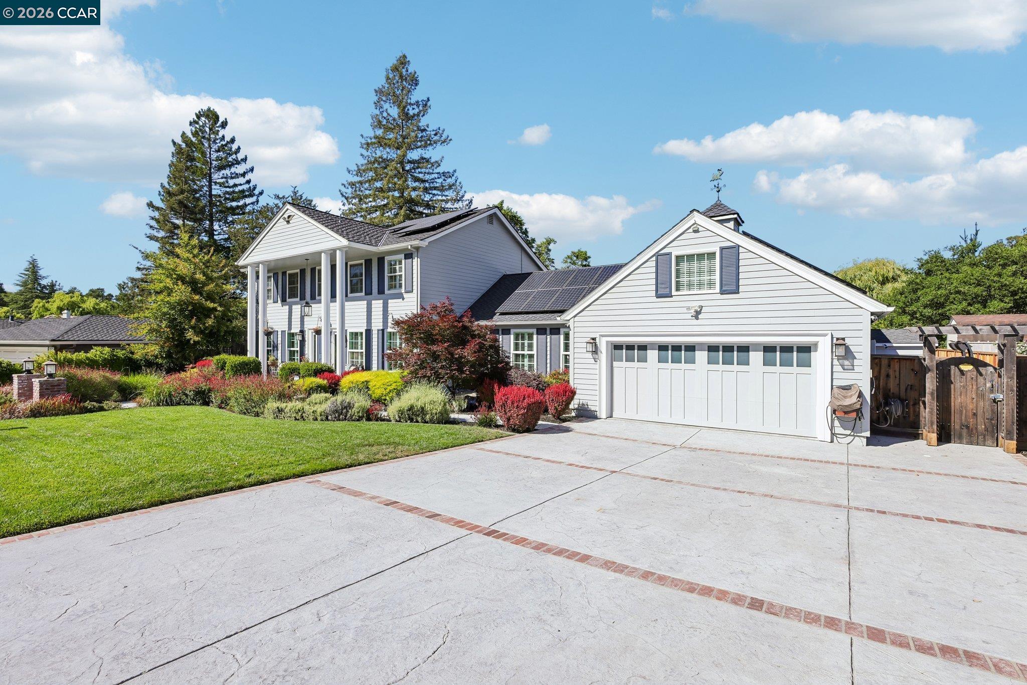 275 Deerfield Dr