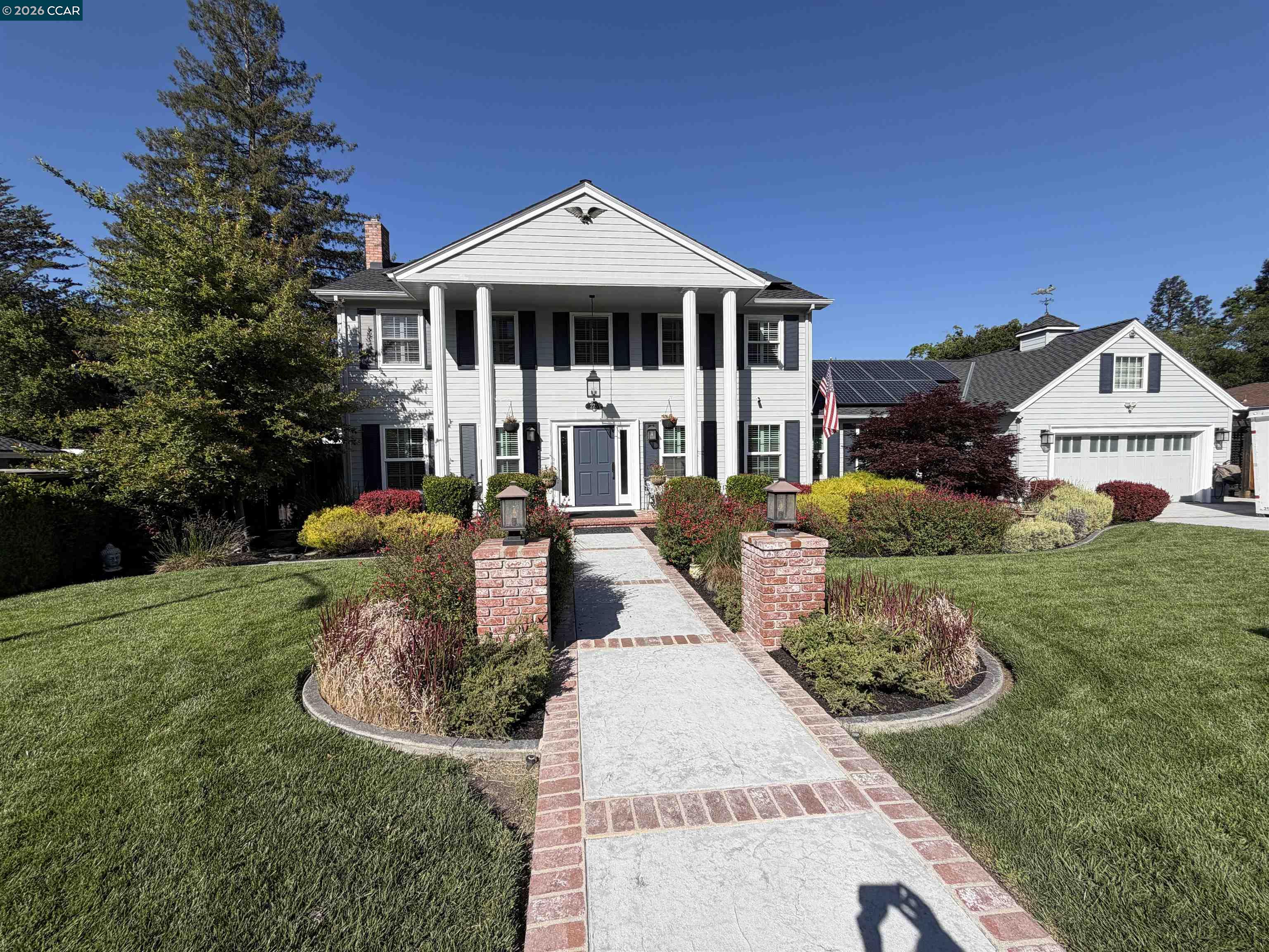 275 Deerfield Dr