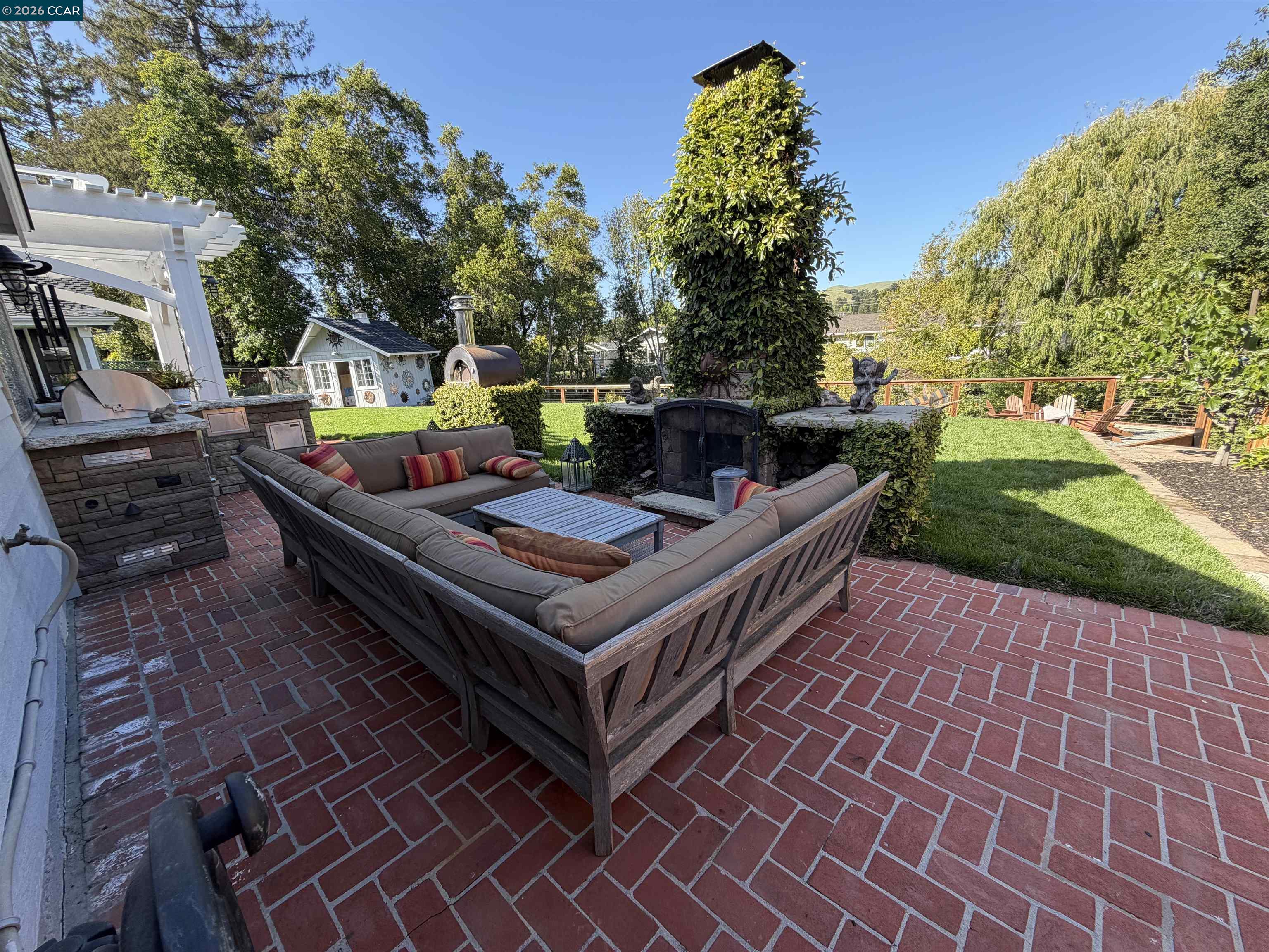 275 Deerfield Dr