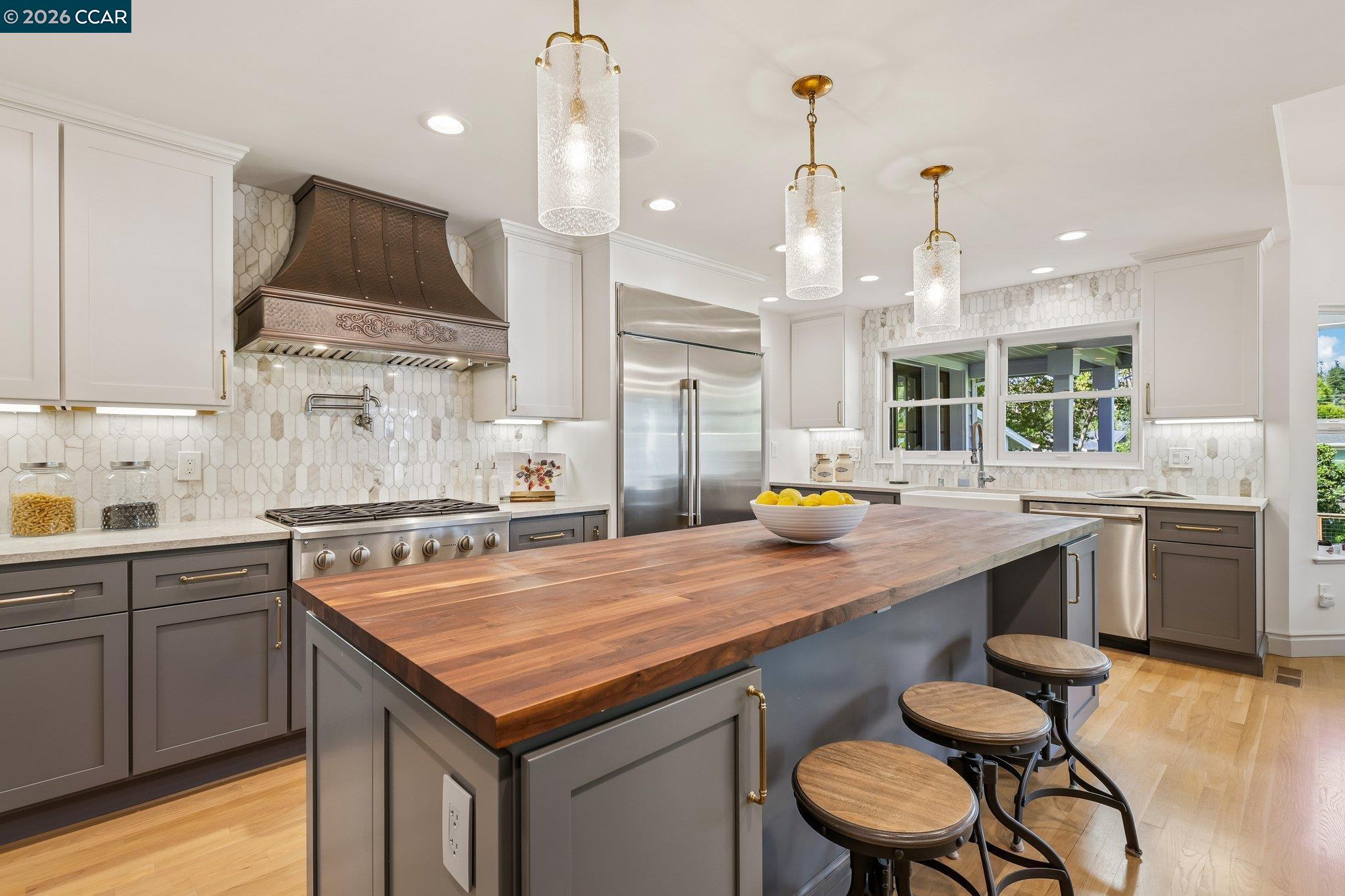 275 Deerfield Dr