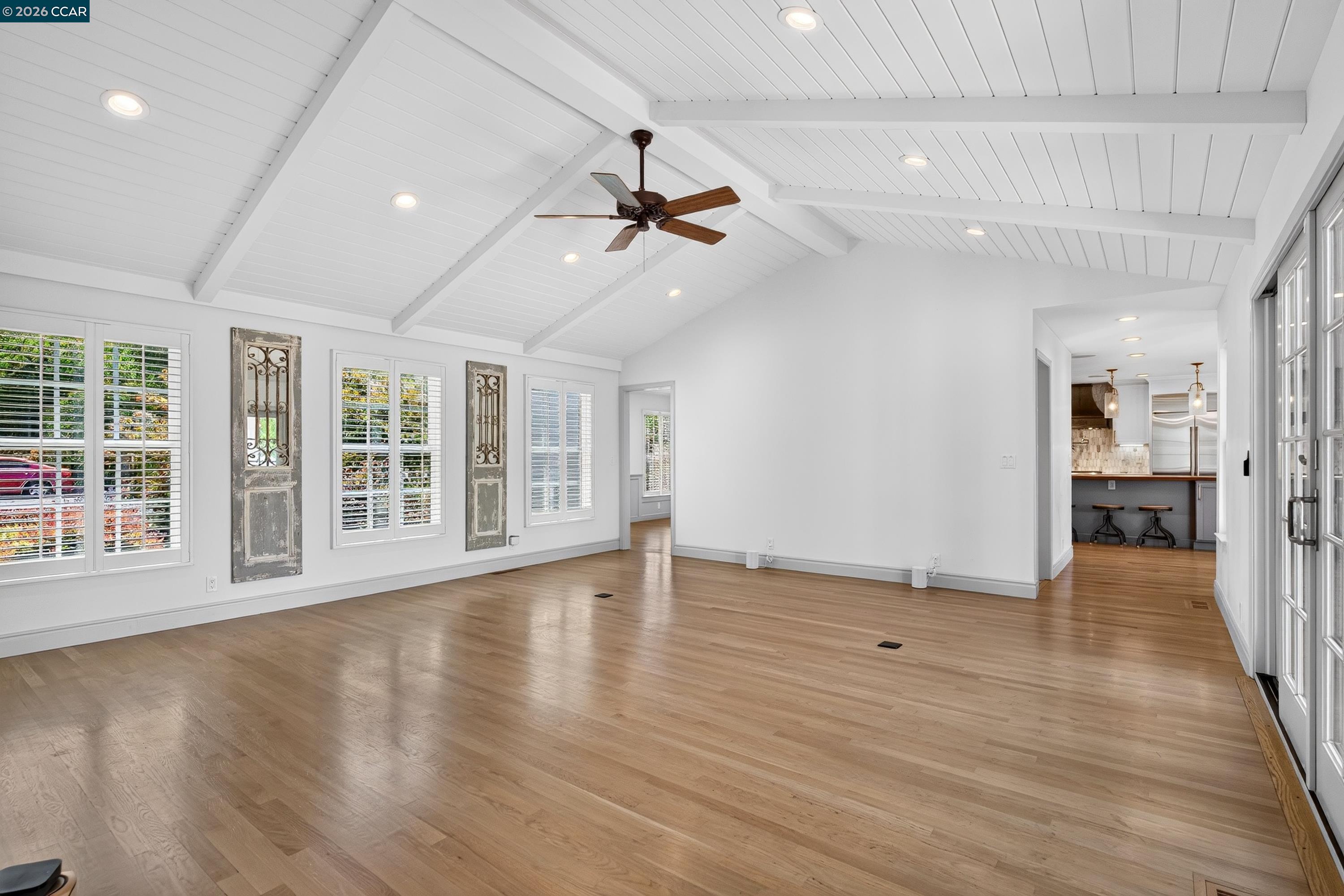 275 Deerfield Dr