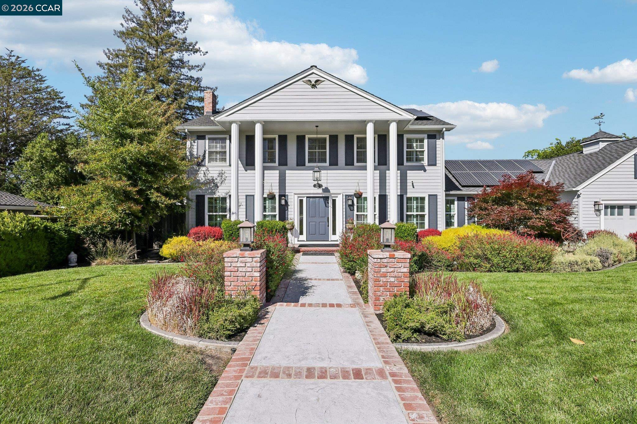 275 Deerfield Dr