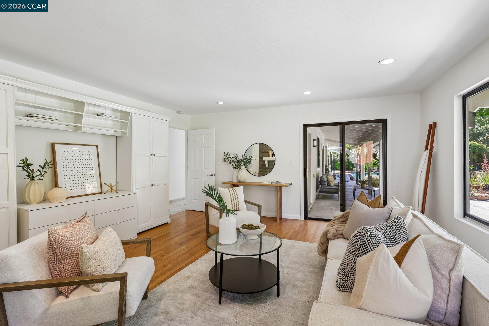 128 Corliss Dr