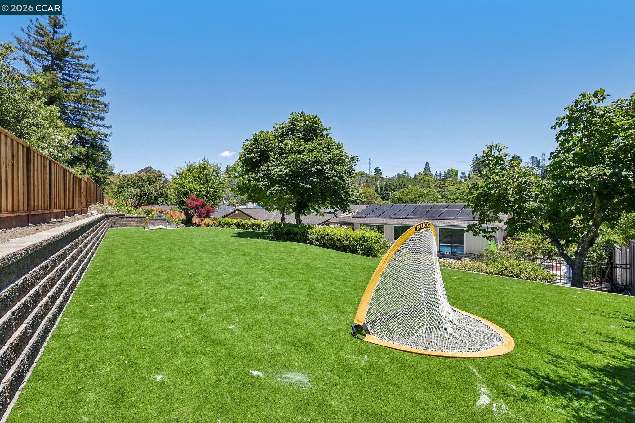 128 Corliss Dr