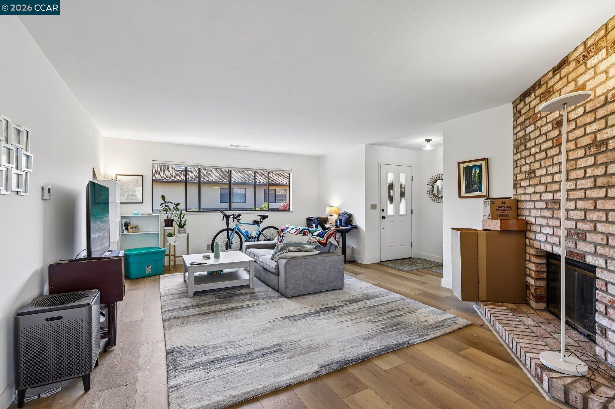 1977 Ascot Dr # 2