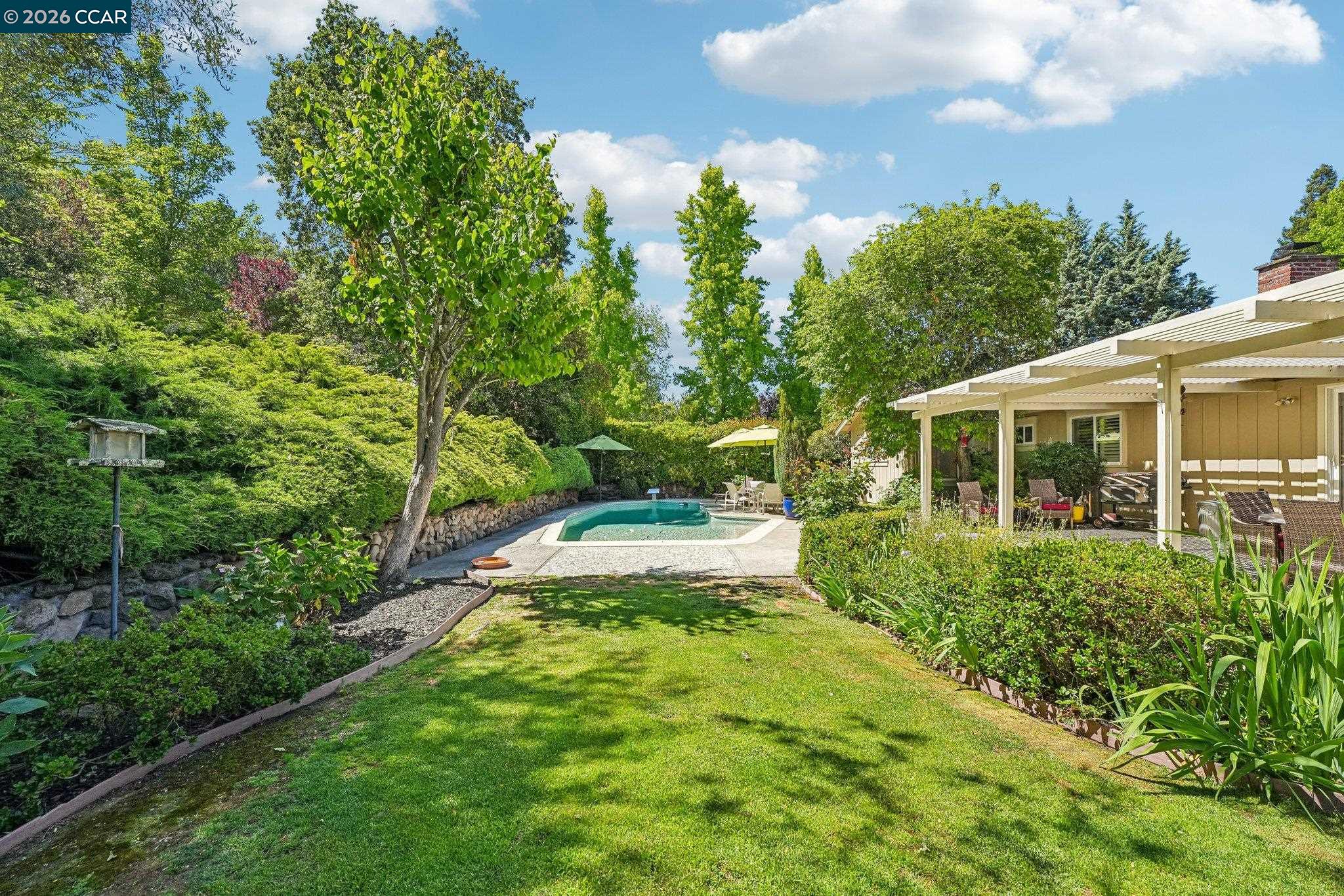 340 Donald Dr