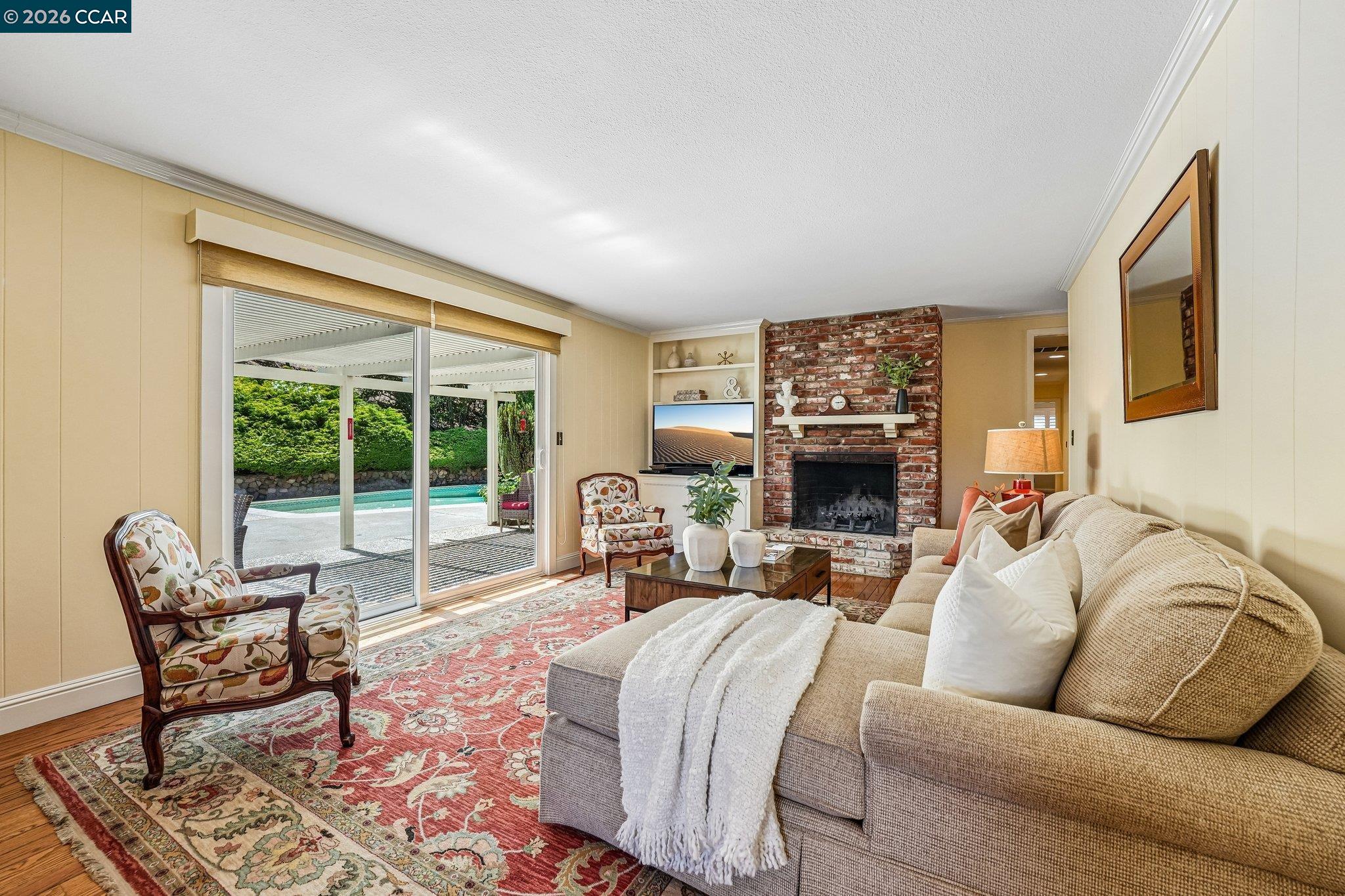 340 Donald Dr