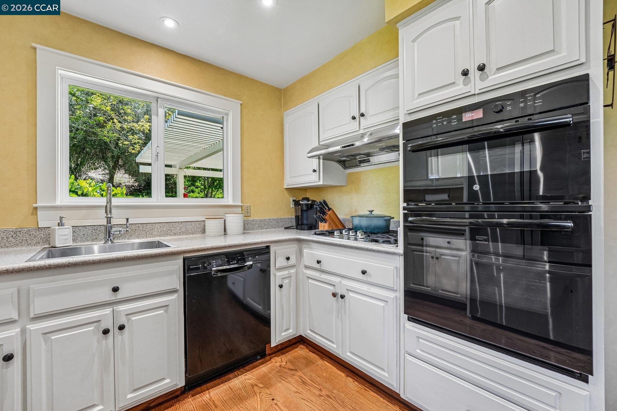 340 Donald Dr