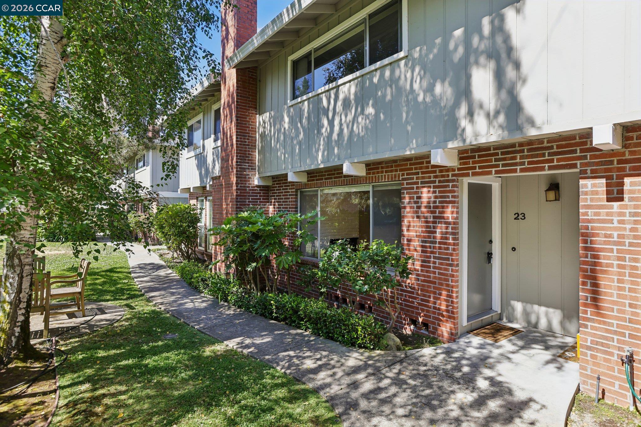2135 Ascot Dr # 23