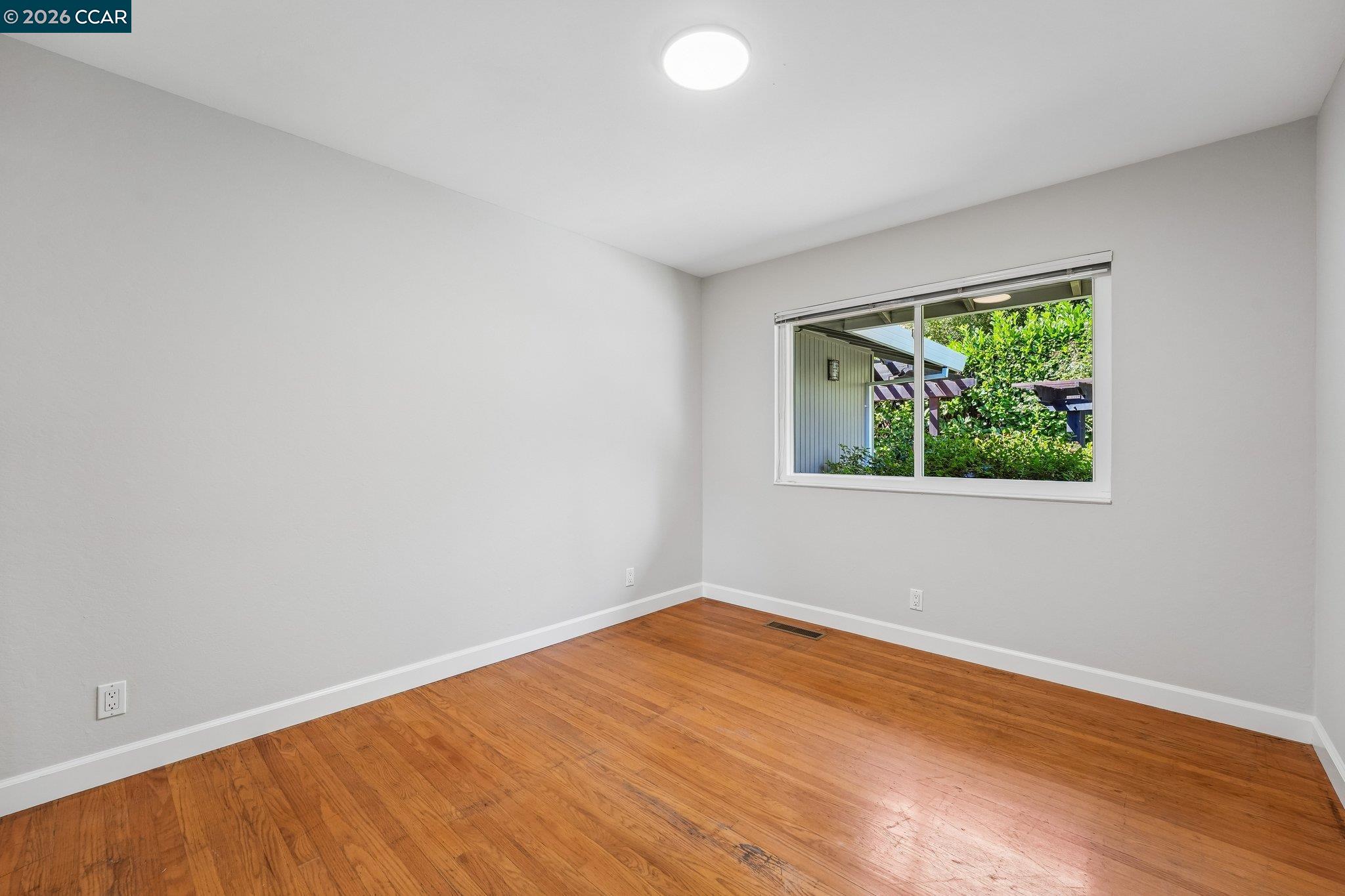 102 Brookfield Dr