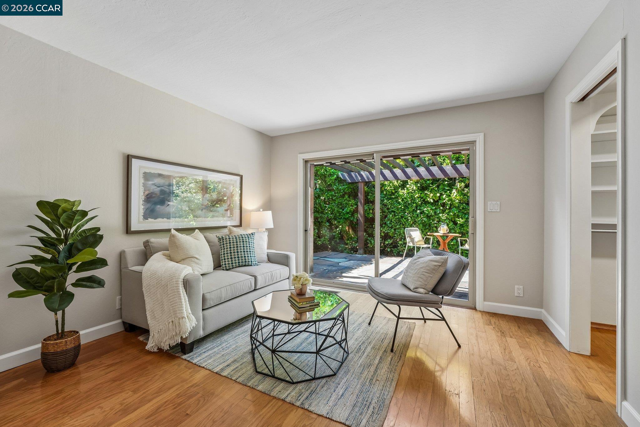 102 Brookfield Dr