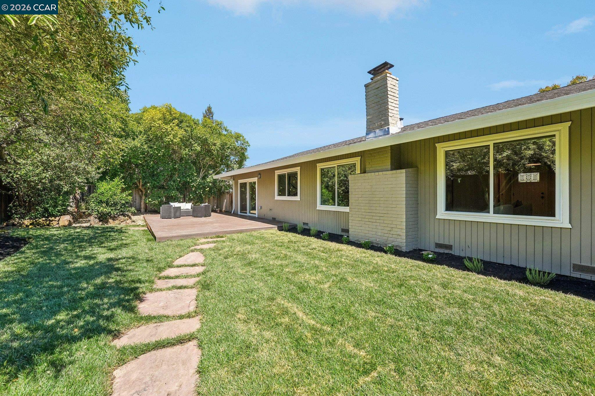 102 Brookfield Dr