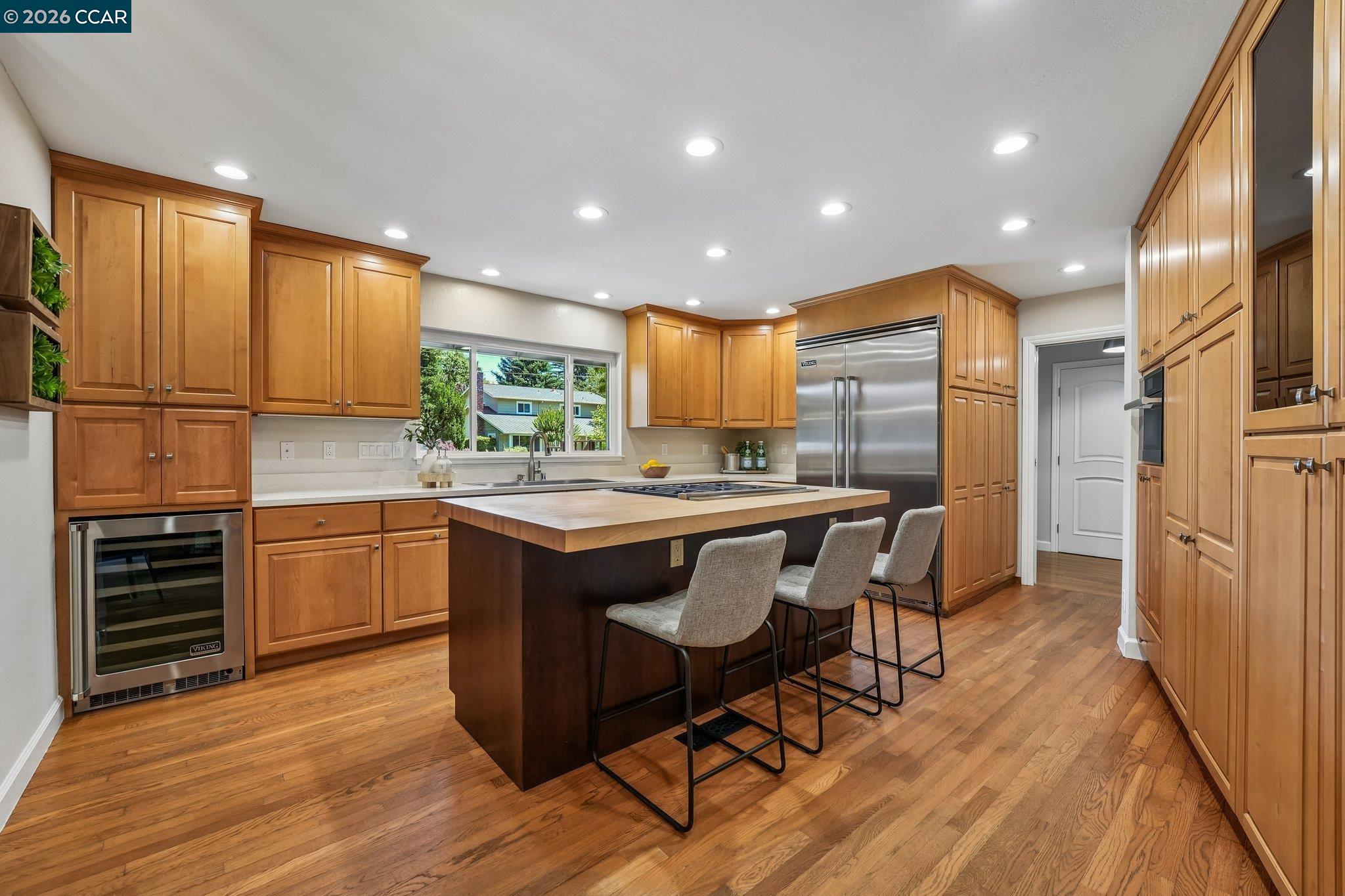 102 Brookfield Dr