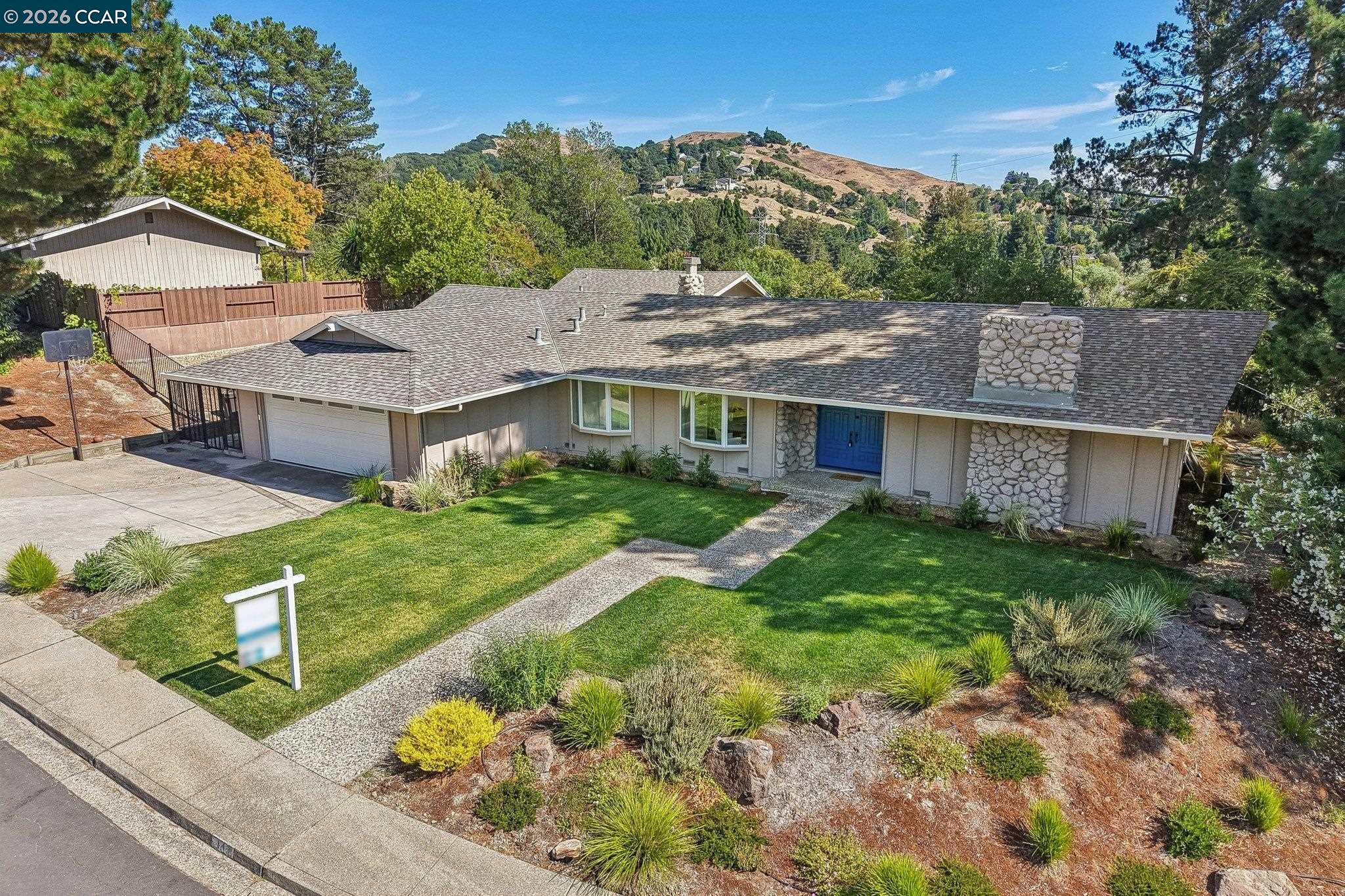 445 Kingsford Dr