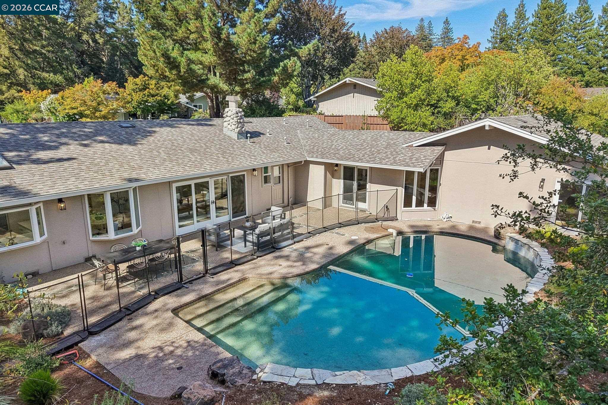 445 Kingsford Dr