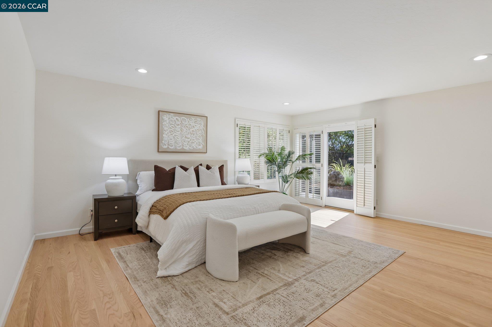 445 Kingsford Dr