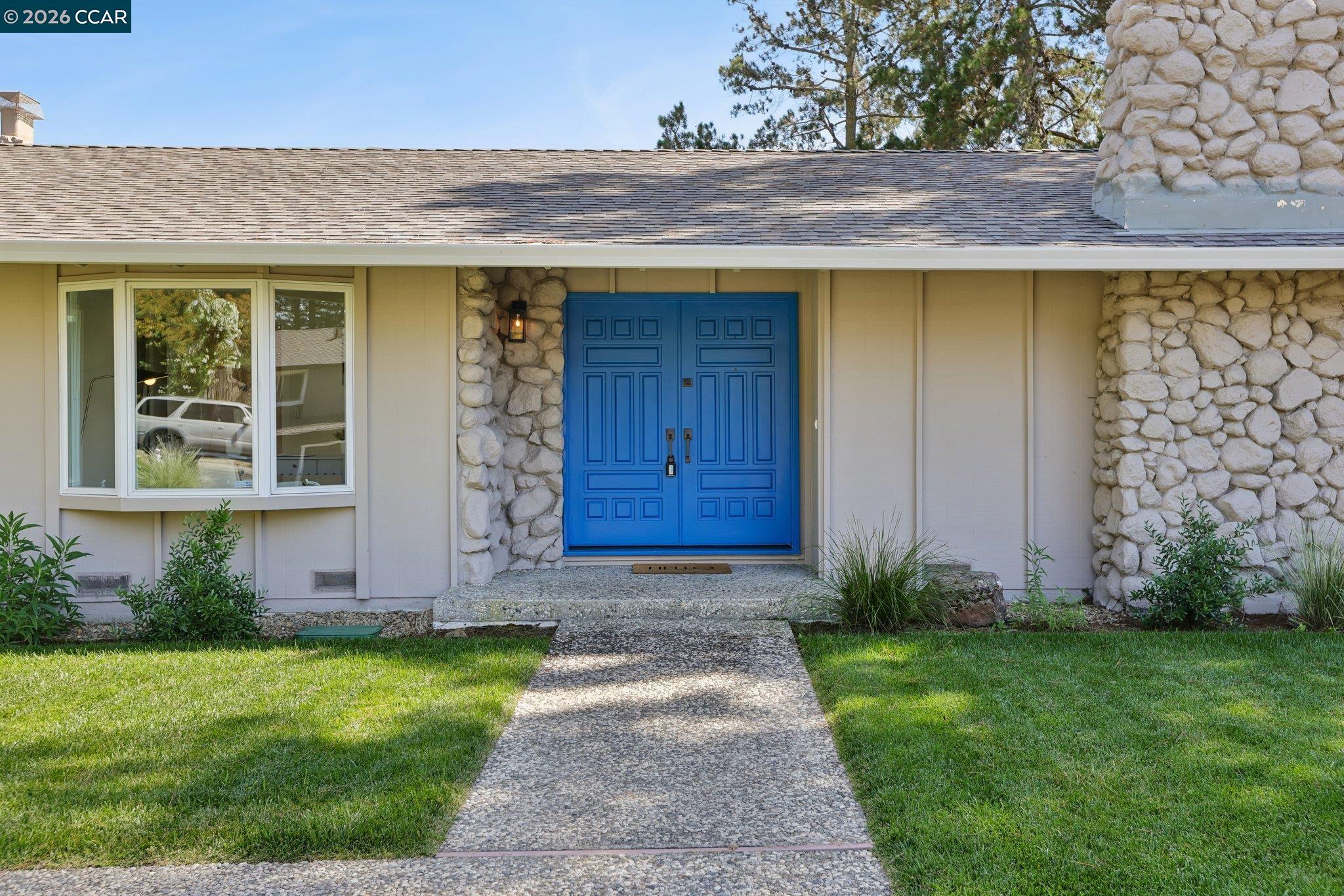 445 Kingsford Dr