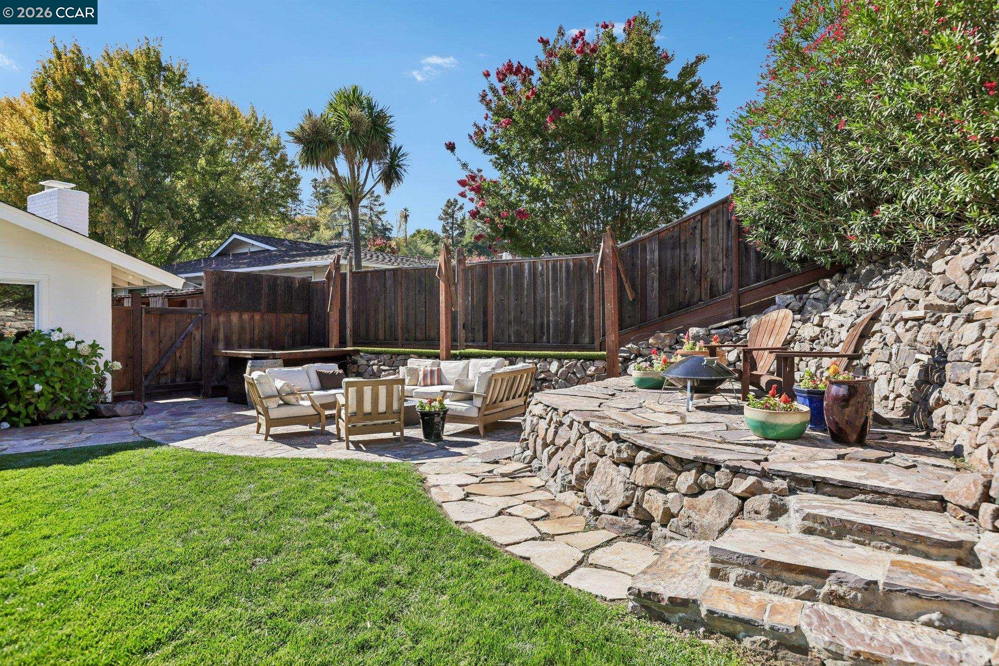 49 Corliss Dr