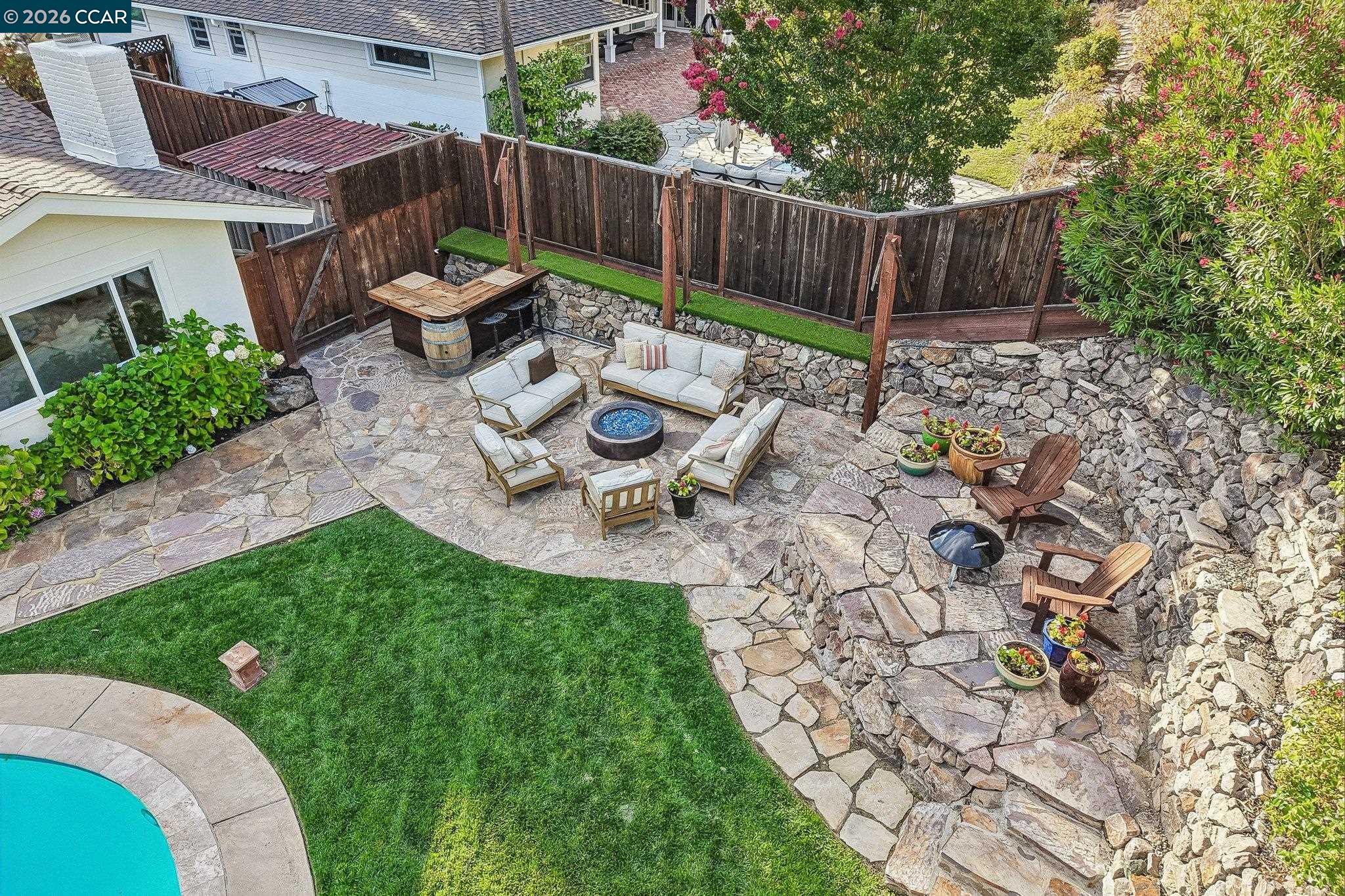 49 Corliss Dr