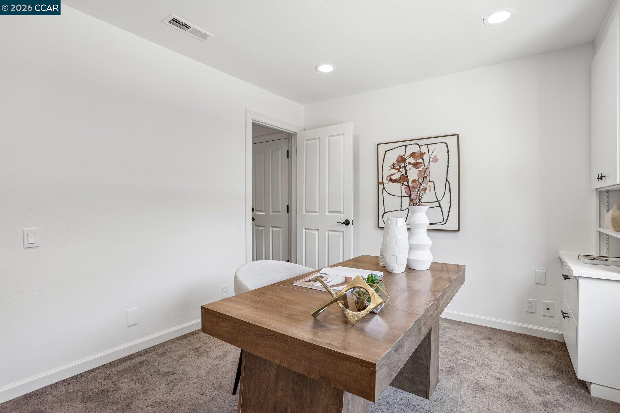 49 Corliss Dr